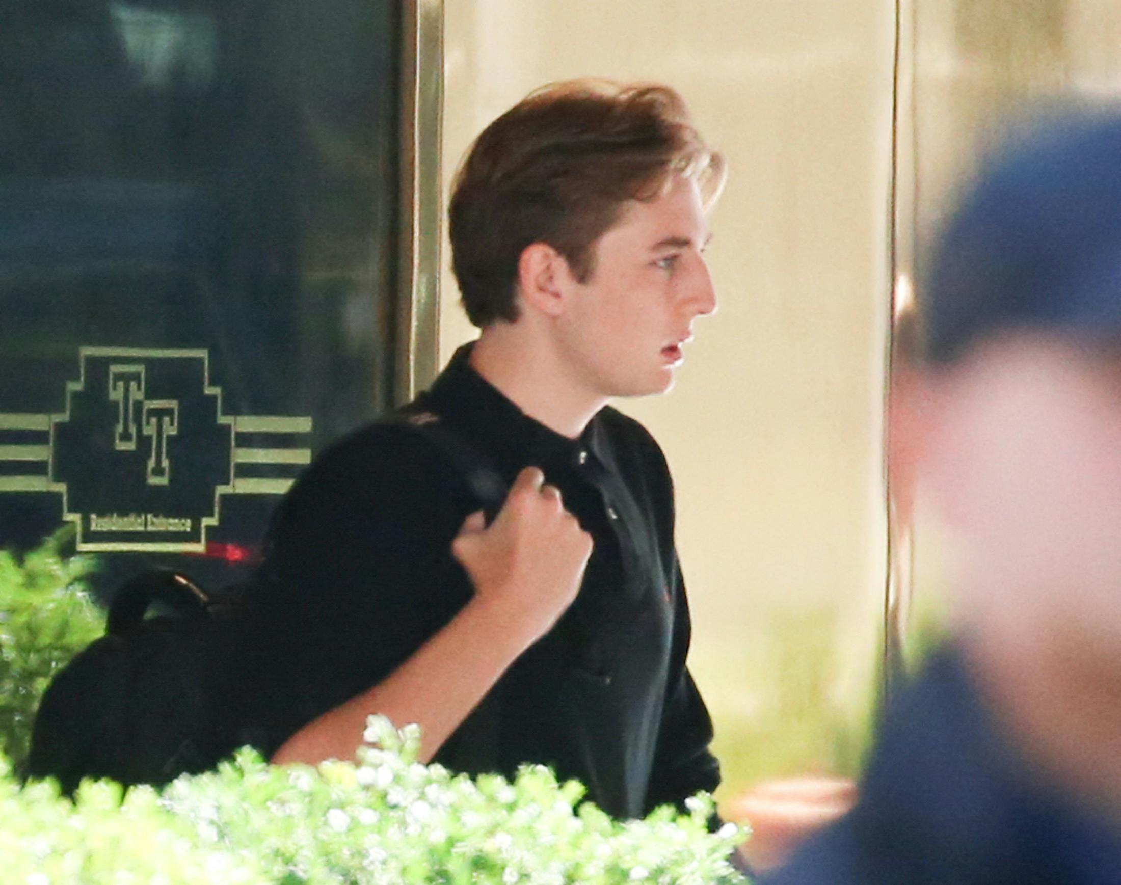 PREMIUM EXCLUSIVE: Barron Trump leaves Trump Tower in New York City and heads to NYU for business school. Flanked by his own Secret Service detail, the convoy of 4 vehicles made their way to the University campus. 09 Sep 2024 Pictured: Barron Trump. Photo credit: MEGA TheMegaAgency.com +1 888 505 6342 (Mega Agency TagID: MEGA1196489_005.jpg) [Photo via Mega Agency]