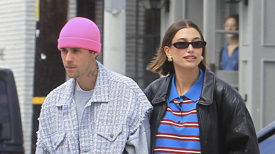 Justin Bieber og Hailey er ikke ved at gå fra hinanden. Det afkræfter sangeren på Instagram, efter han unfollowede Hailey Bieber på Instagram. Det var nemlig ikke ham, der gjorde det.