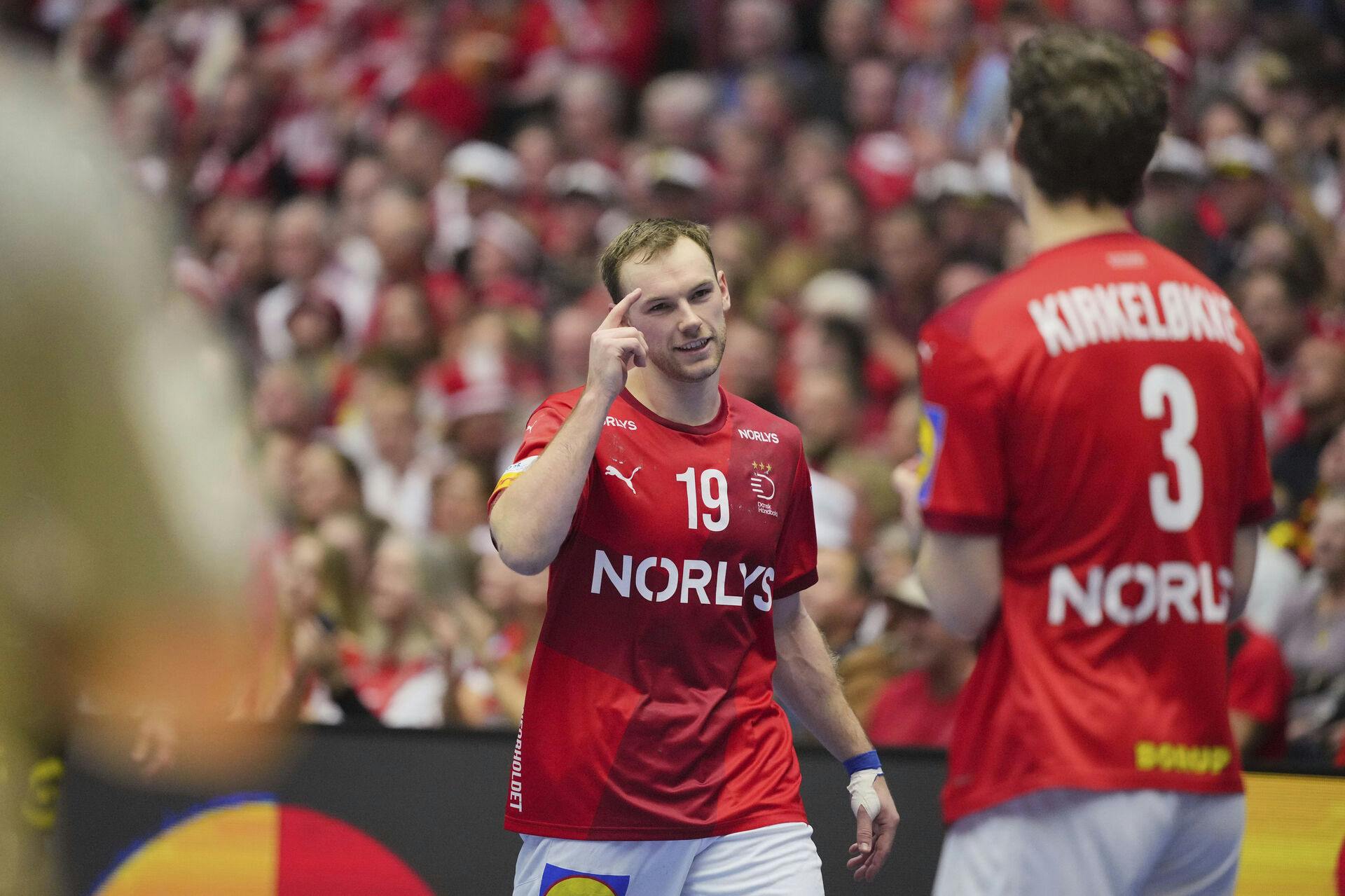 21 January 2025, Denmark, Herning: Handball: World Championship, Denmark - Germany, Main Round, Group 1, Matchday 1: Denmark's Mathias Gidsel reacts to the game. Photo by: S'ren Stache/picture-alliance/dpa/AP Images