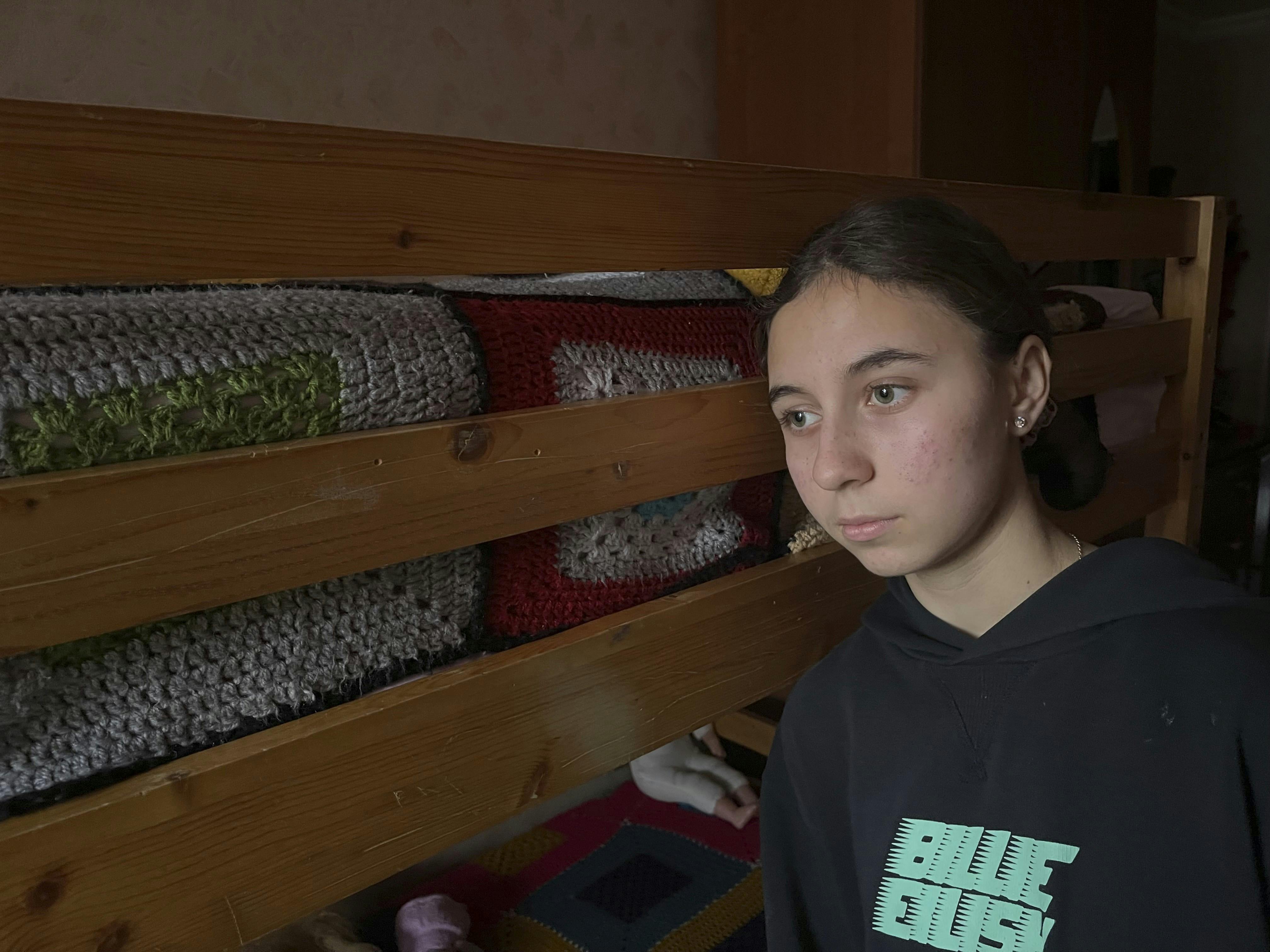 Mor er død, far vil ikke have hende. Kristina fandt som 11-årig selv vej til børnehjemmet ”Novy Dom” i Ukraine. I dag er hun 14 å