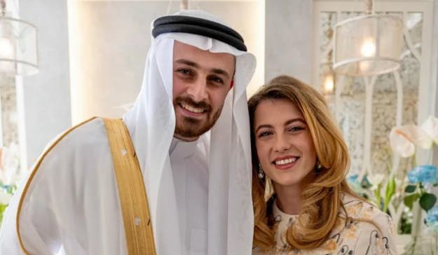 Prinsesse Sara bint Faisal skal giftes! Ali Al-Sawaf har været på knæ, afslører Royal Hashemite Court.