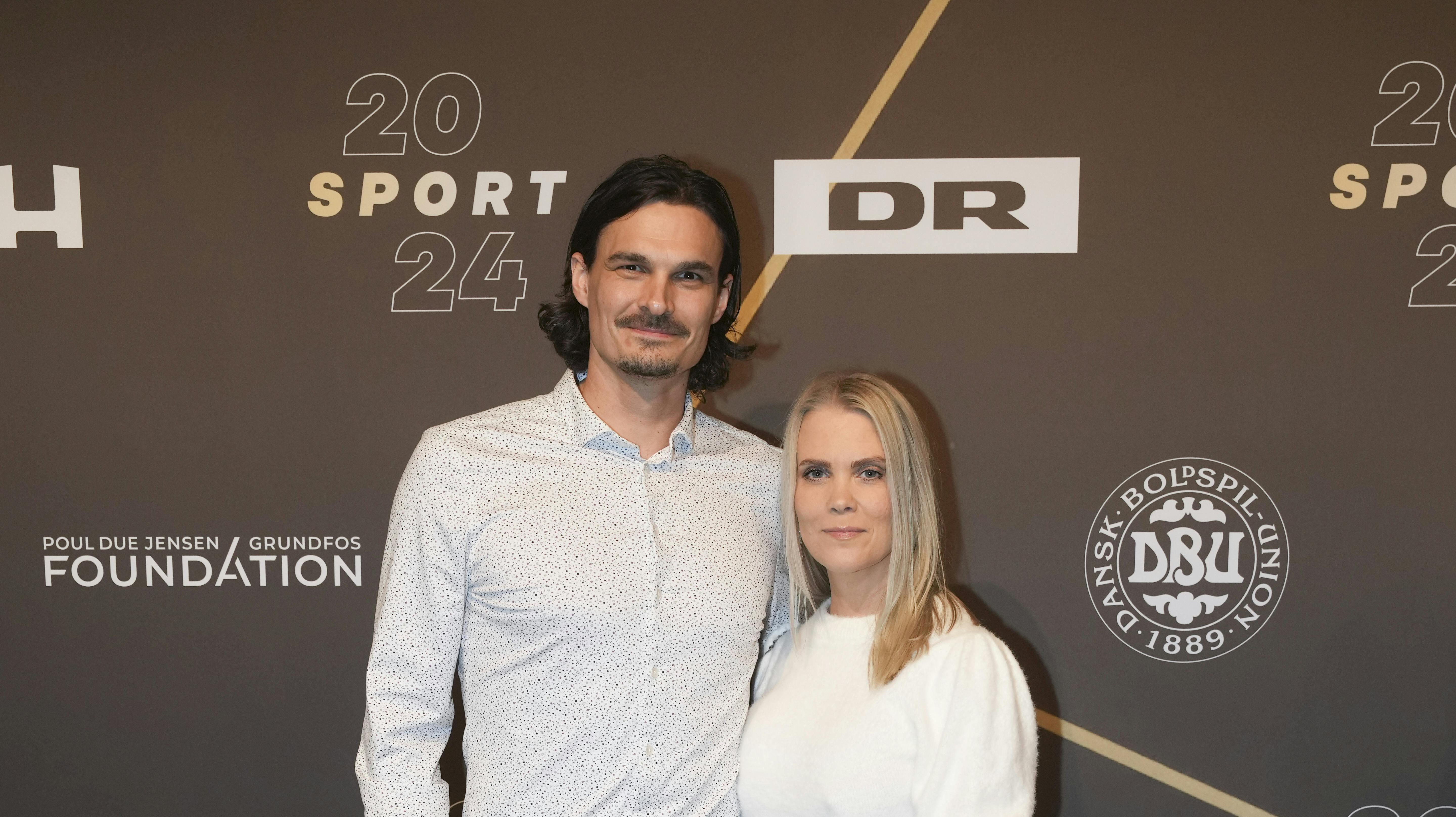 Onsdag sagde Jannick Green farvel til konen Ditte og parrets to børn for at sætte sig på et fly fra Paris til Danmark. Parret havde dog forberedt sig på, at det kunne ende med, at han skulle forlade Paris under VM.