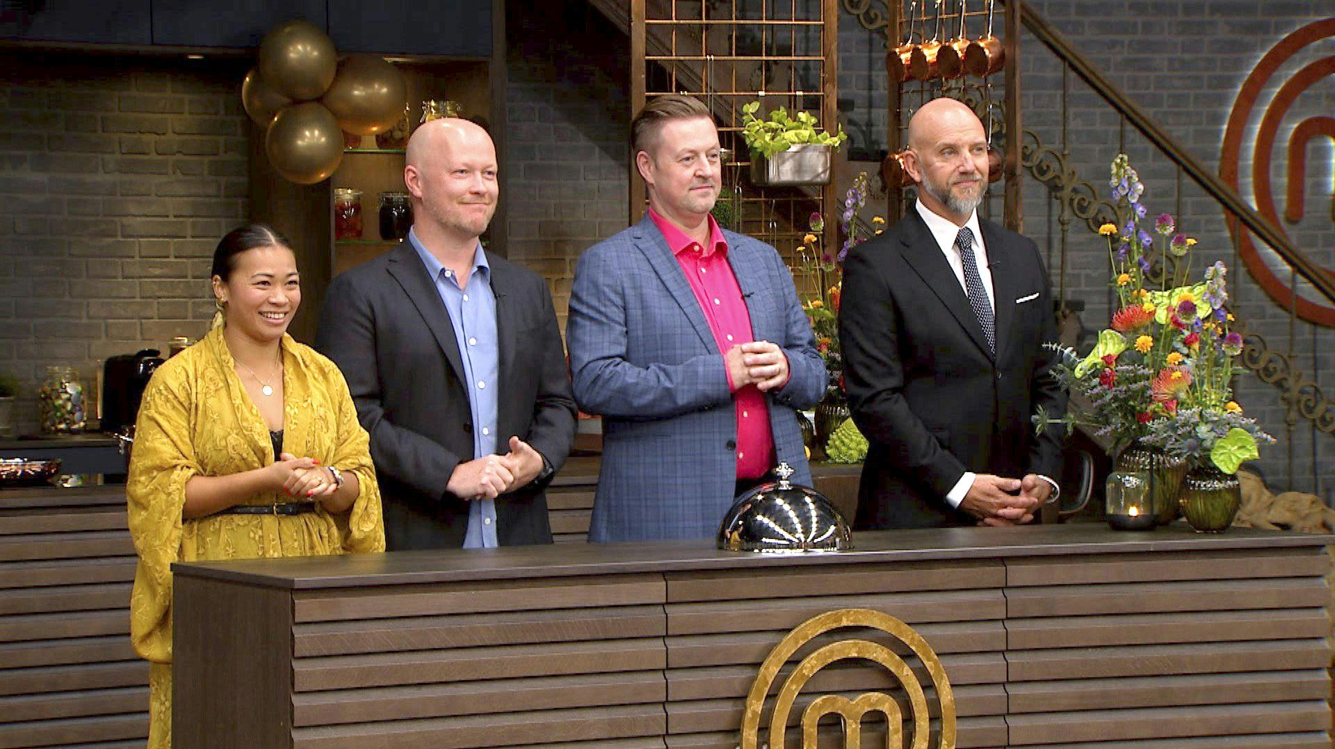 Når TV 3 og Viaplay blænder op for den 11. sæson af "MasterChef" bliver det med en dommer mindre end på billedet her. 