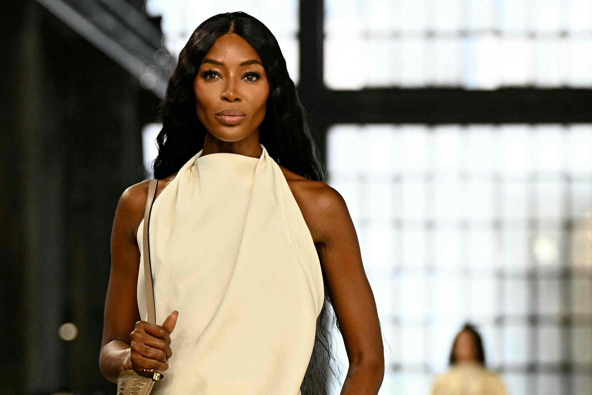 TOPSHOT - Model Naomi Campbell walks the runway during the Tod's collection show at Milan's Fashion Week Womenswear Spring / Summer 2025, on September 20, 2024 in Milan. (Photo by Gabriel BOUYS / AFP)