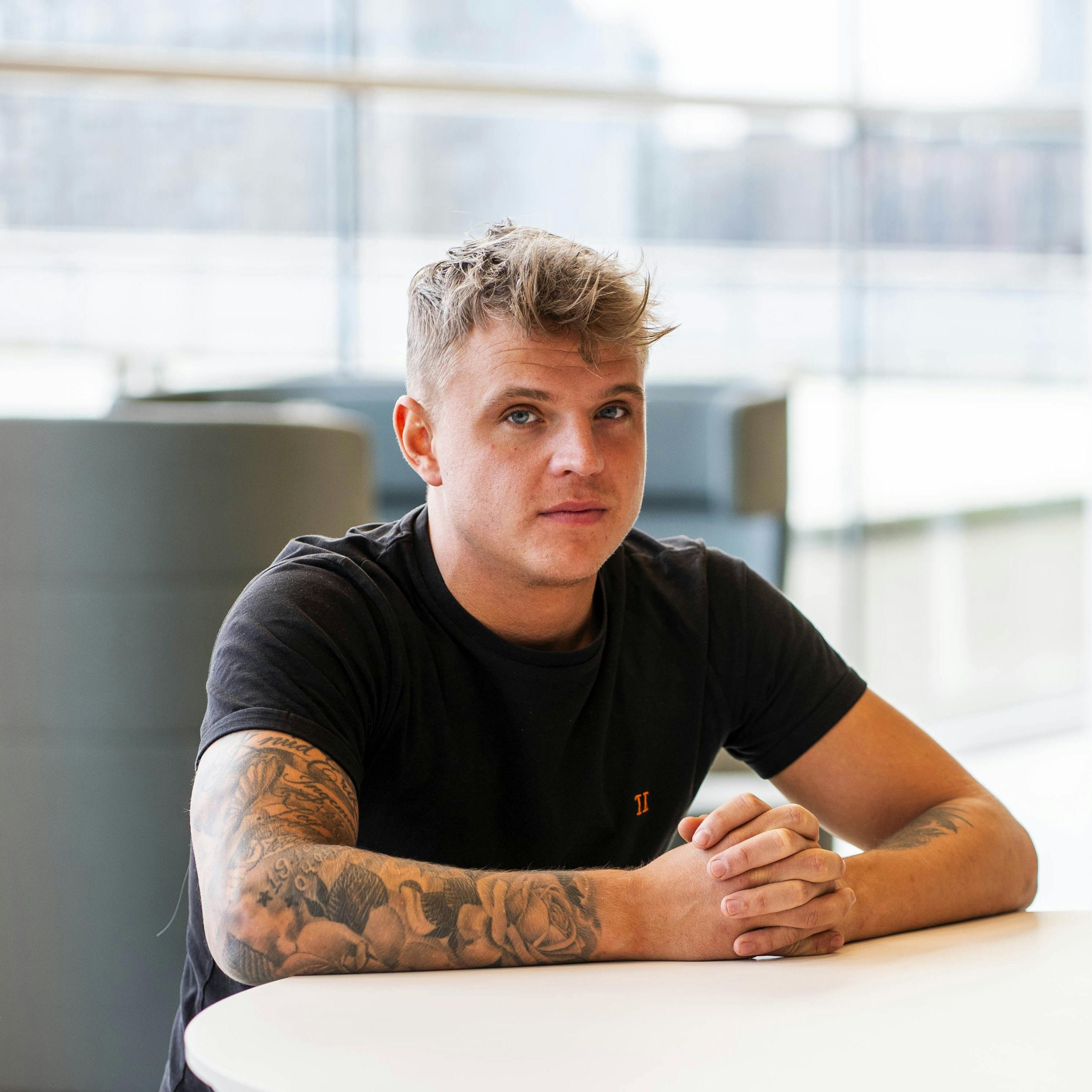 Theis Horndrup har kørt spirituskørsel og nu mistet kørekortet.