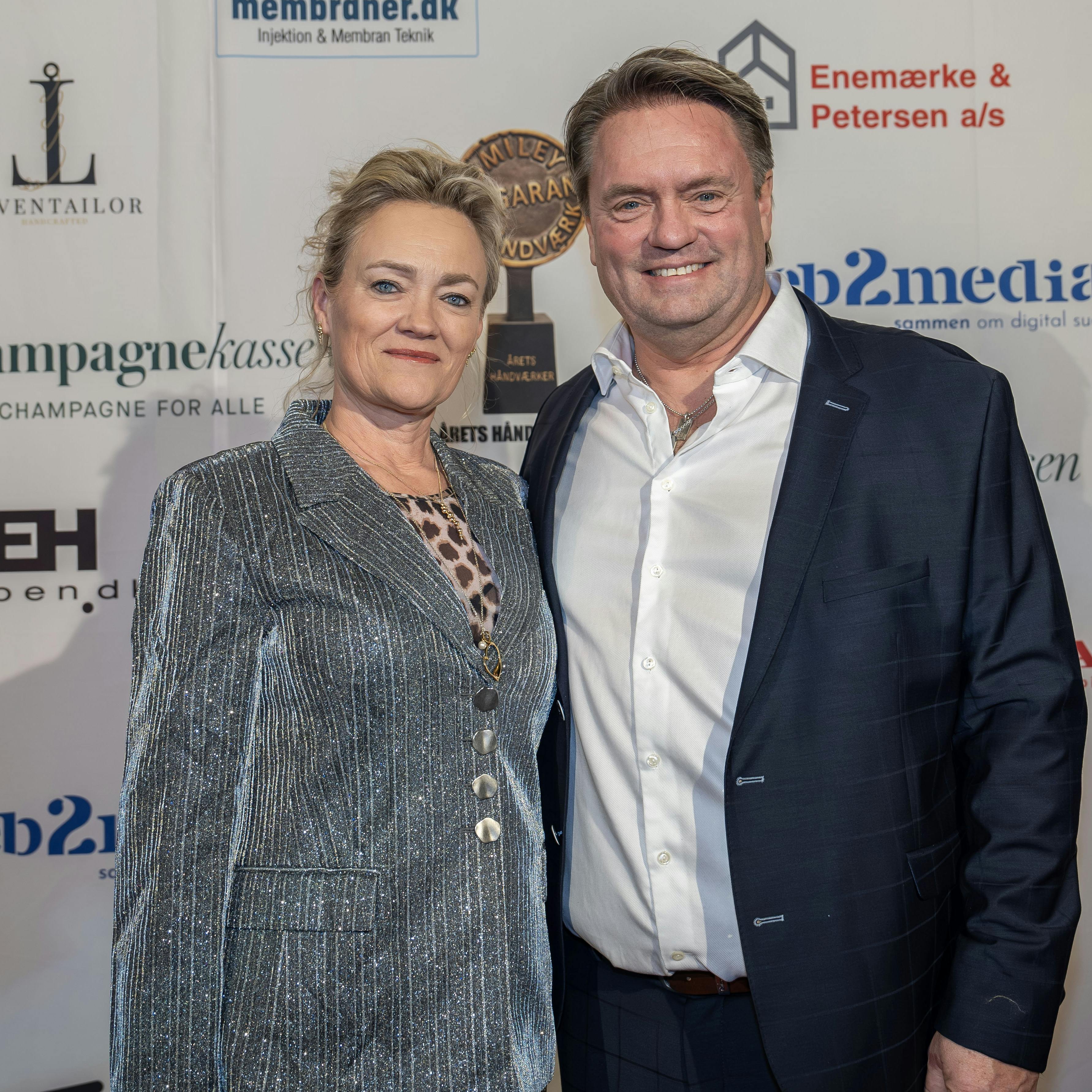 Det er ikke kun Kandis-Johnny, der har tabt sig hjemme i Hurup i Nordjylland. Også hustruen Gitte har mærket, hvordan kiloene er forsvundet på grund af den sundere livsstil