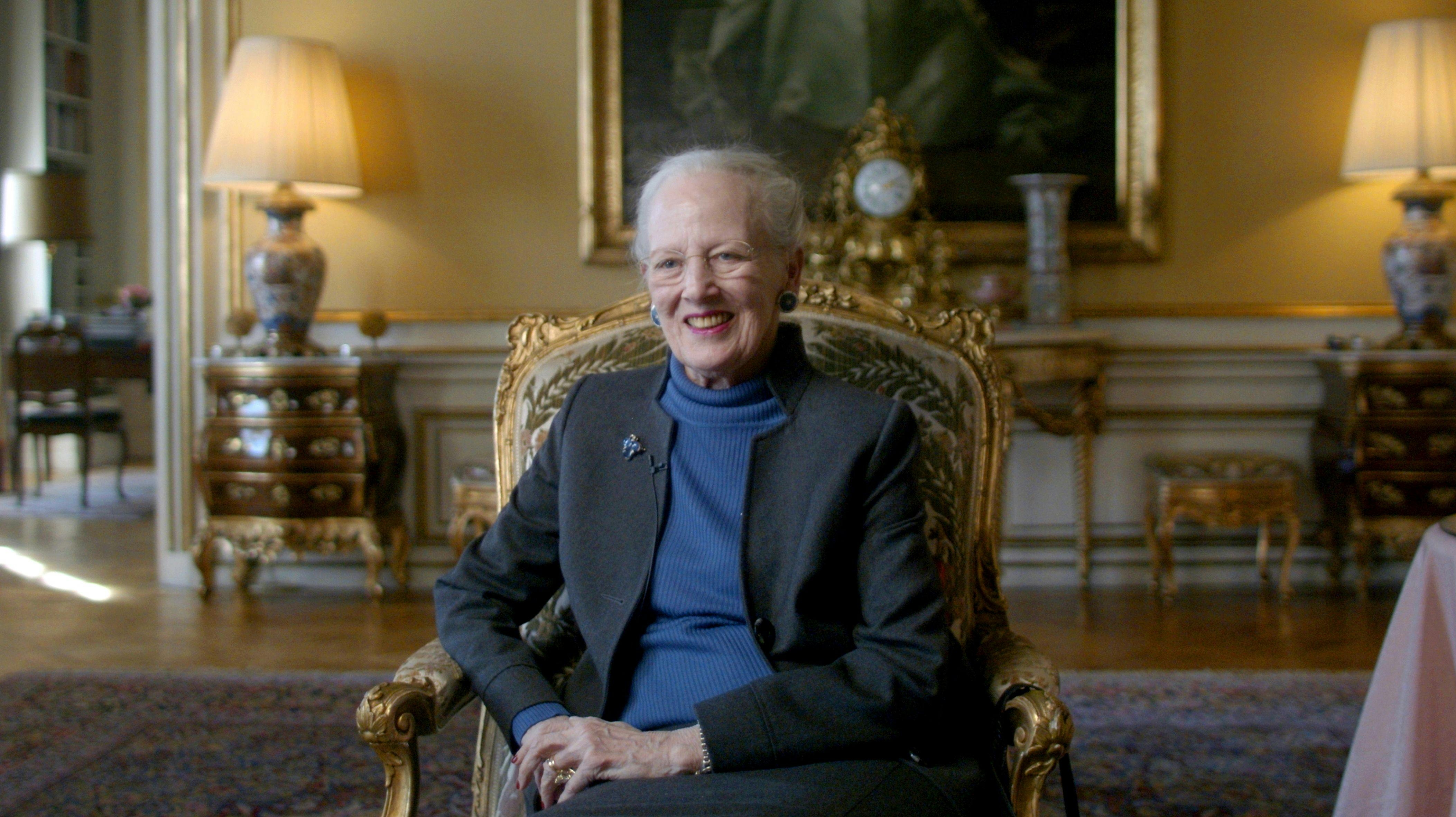 Dronning Margrethe fortæller i aften på DR 1 om sin tidligere hofchef Ebbe Munck.