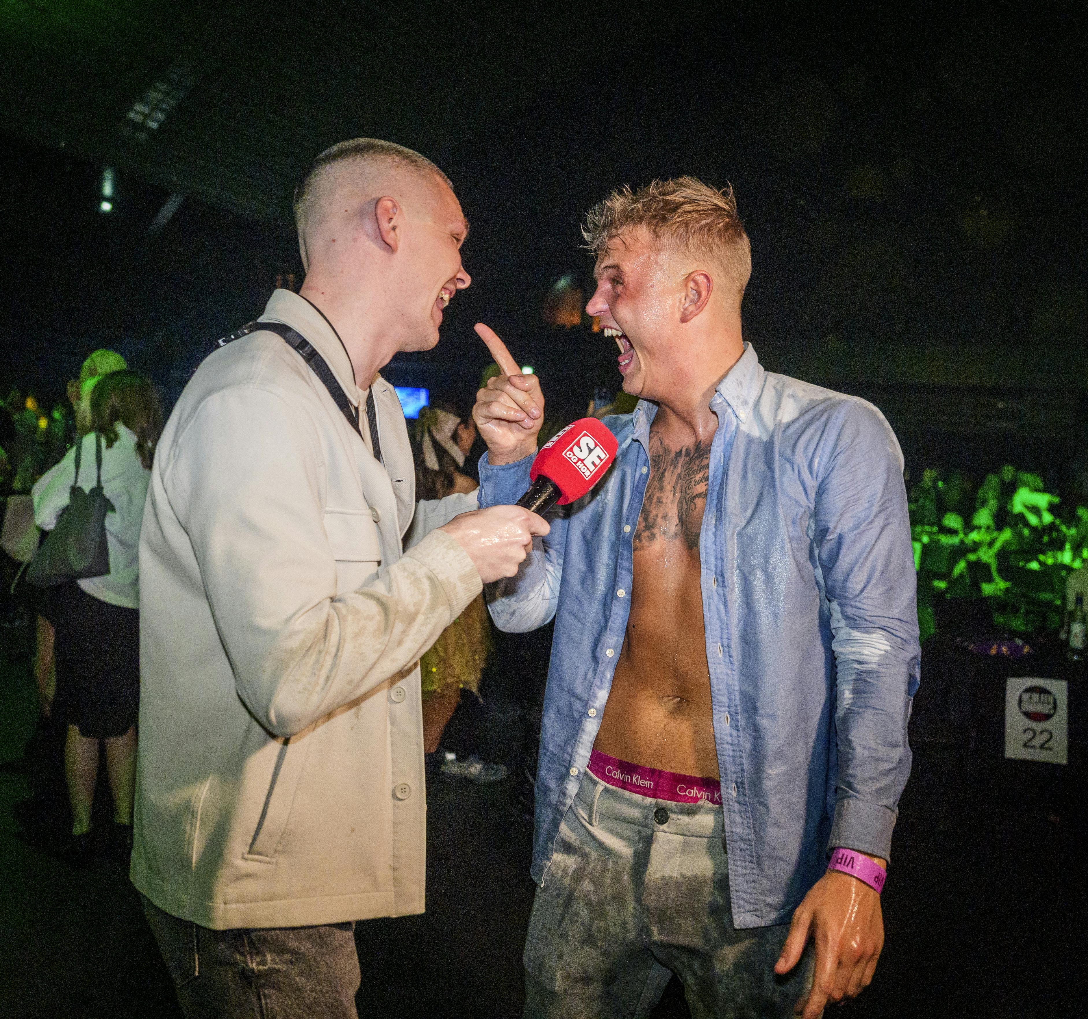 Theis Horndrup nyder godt af opmærksomheden for sin deltagelse i sæson 21 af "Paradise Hotel".