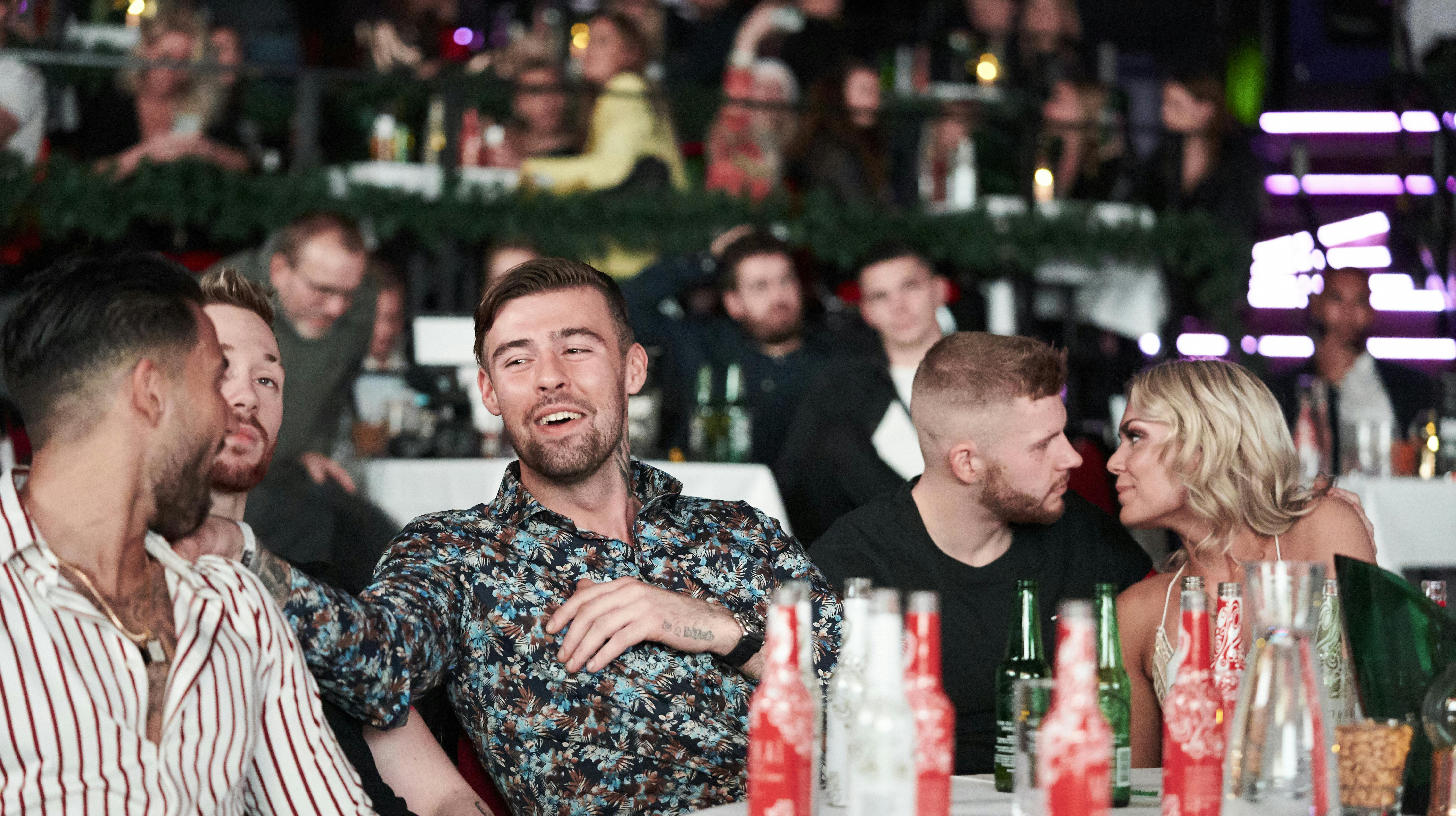 Tobias Friberg blev lørdag igen anholdt. Han blev kort efter løsladt og er nu sigtet for trusler.