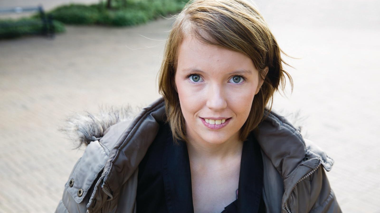 Natascha Linea fra De Unge Mødre fortæller nye detaljer om sit privatliv i en pause under retssagen tirsdag. Her blev hun dømt for at have bortført sine børn.