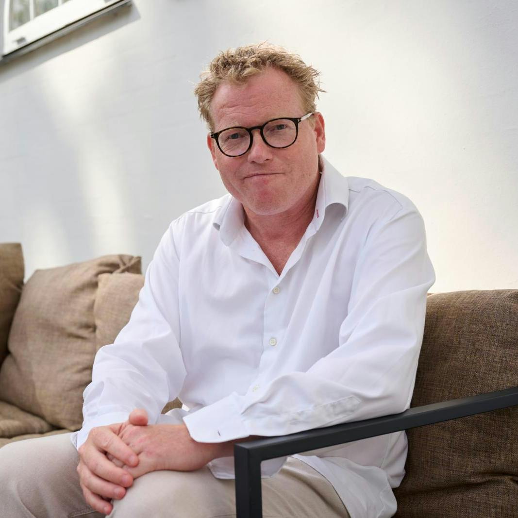 Sebastian Kleins bog er fra sidste år.