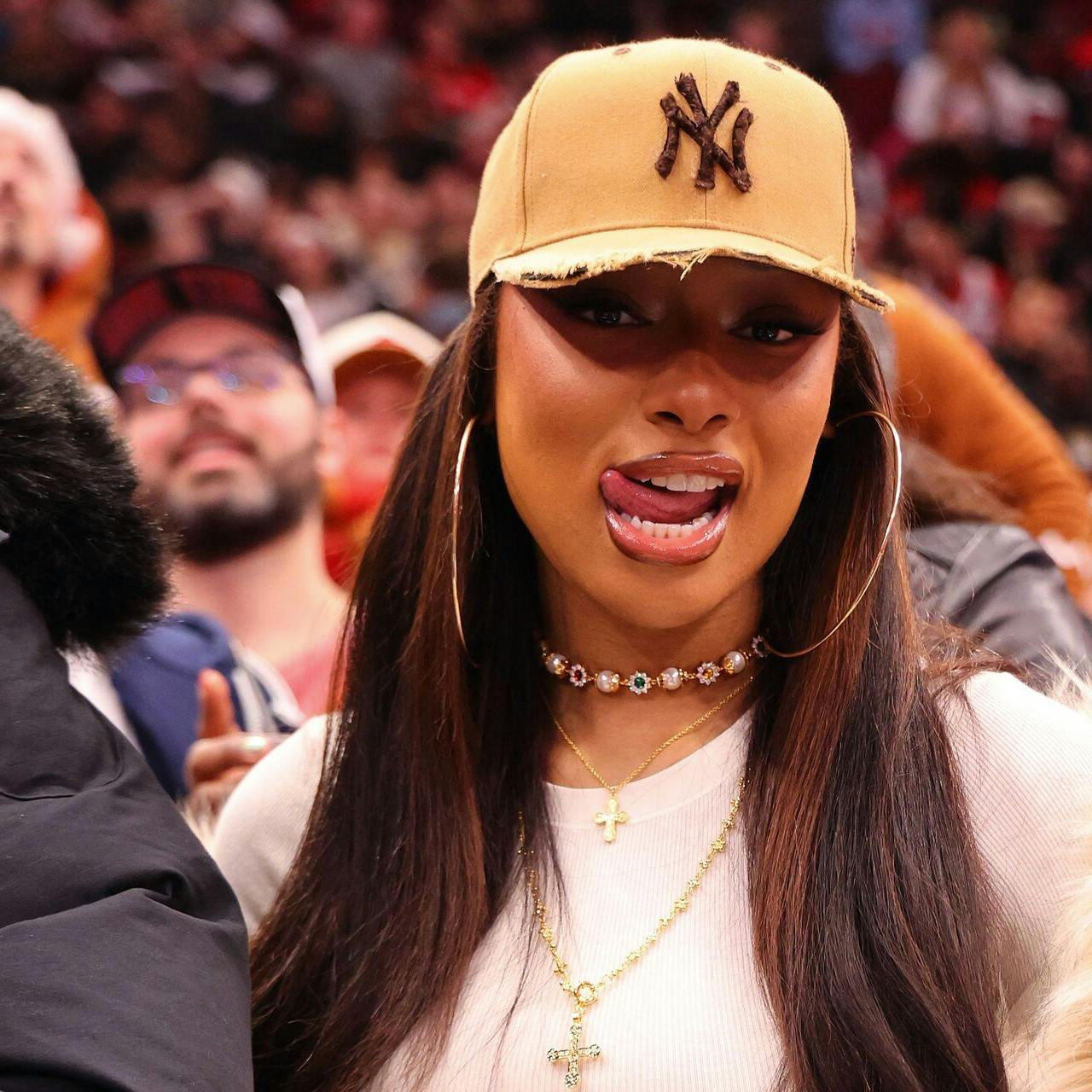 Megan Thee Stallion i den grad forstået sin opgave til modeugen i Paris.