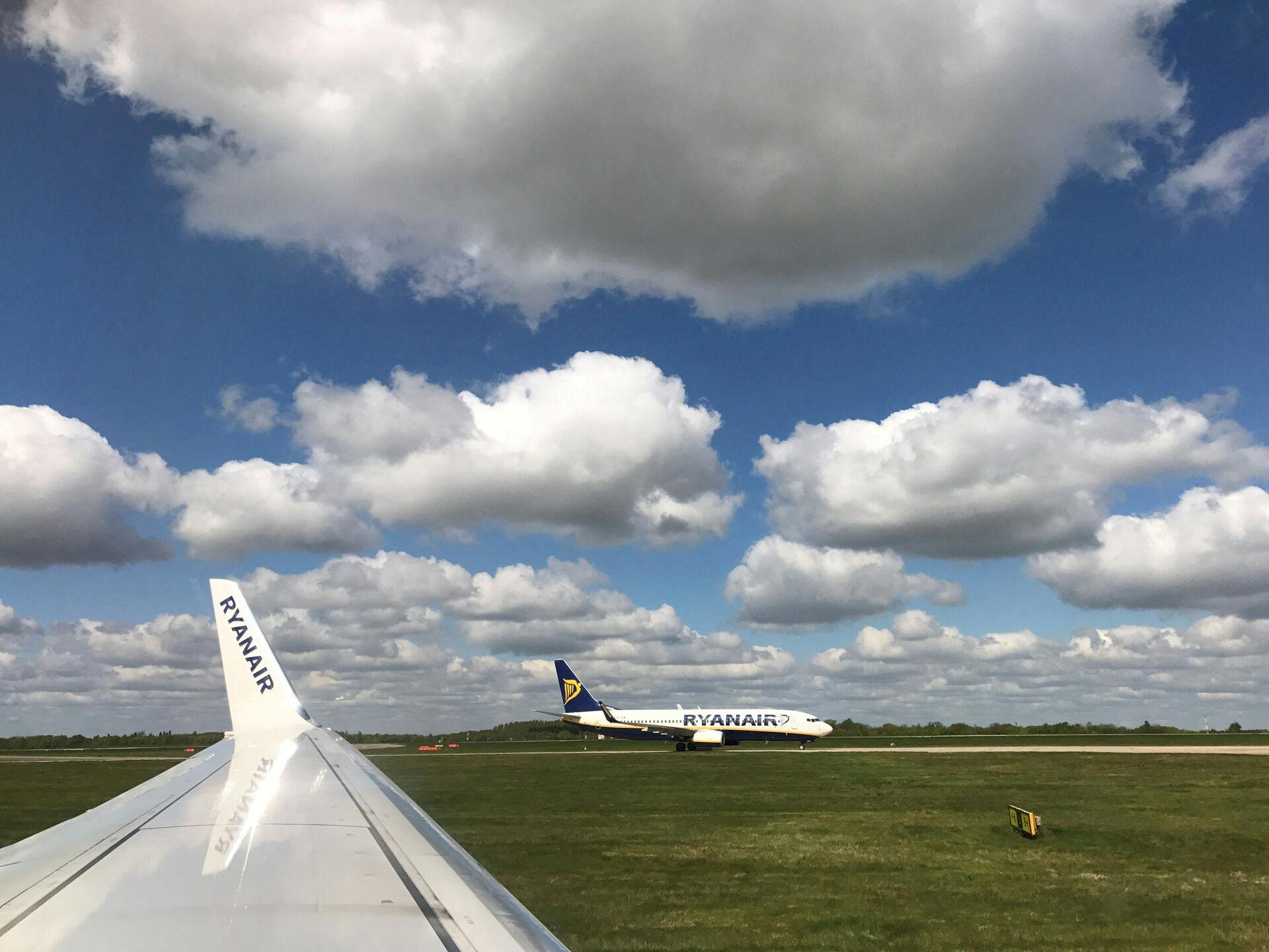 De danske skatter på flyrejser får nu Ryanair til at lukke ned i protest.