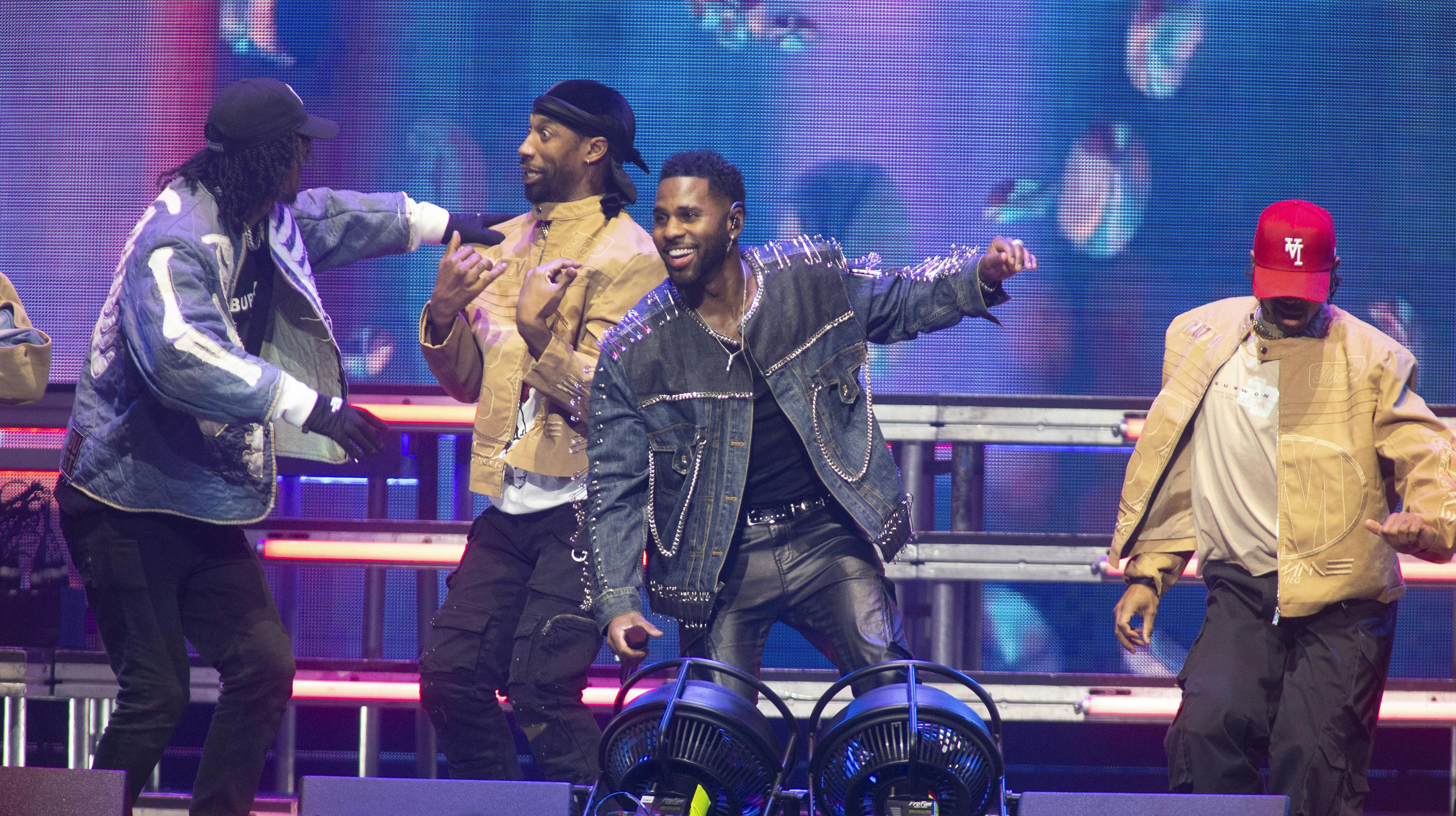 Jason Derulo performs at Q102's iHeartRadio Jingle Ball on Monday, Dec. 16, 2024, at the Wells Fargo Center in Philadelphia. (Photo by Owen Sweeney/Invision/AP)