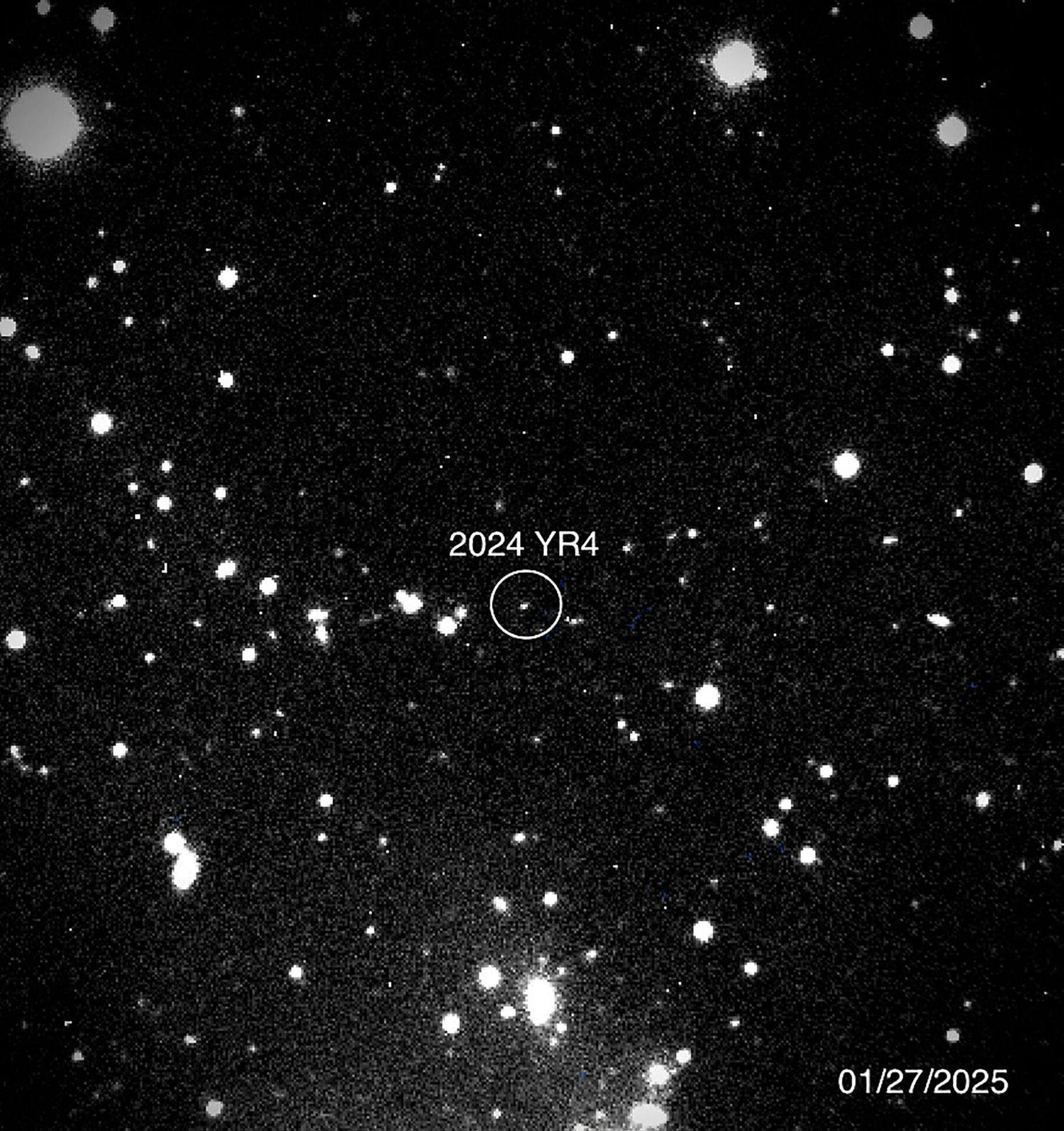 En asteroide, der er op mod 100 meter lang, har kurs mod Jorden og kan ramme i 2032 - risikoen er dog lille, forsikrer NASA