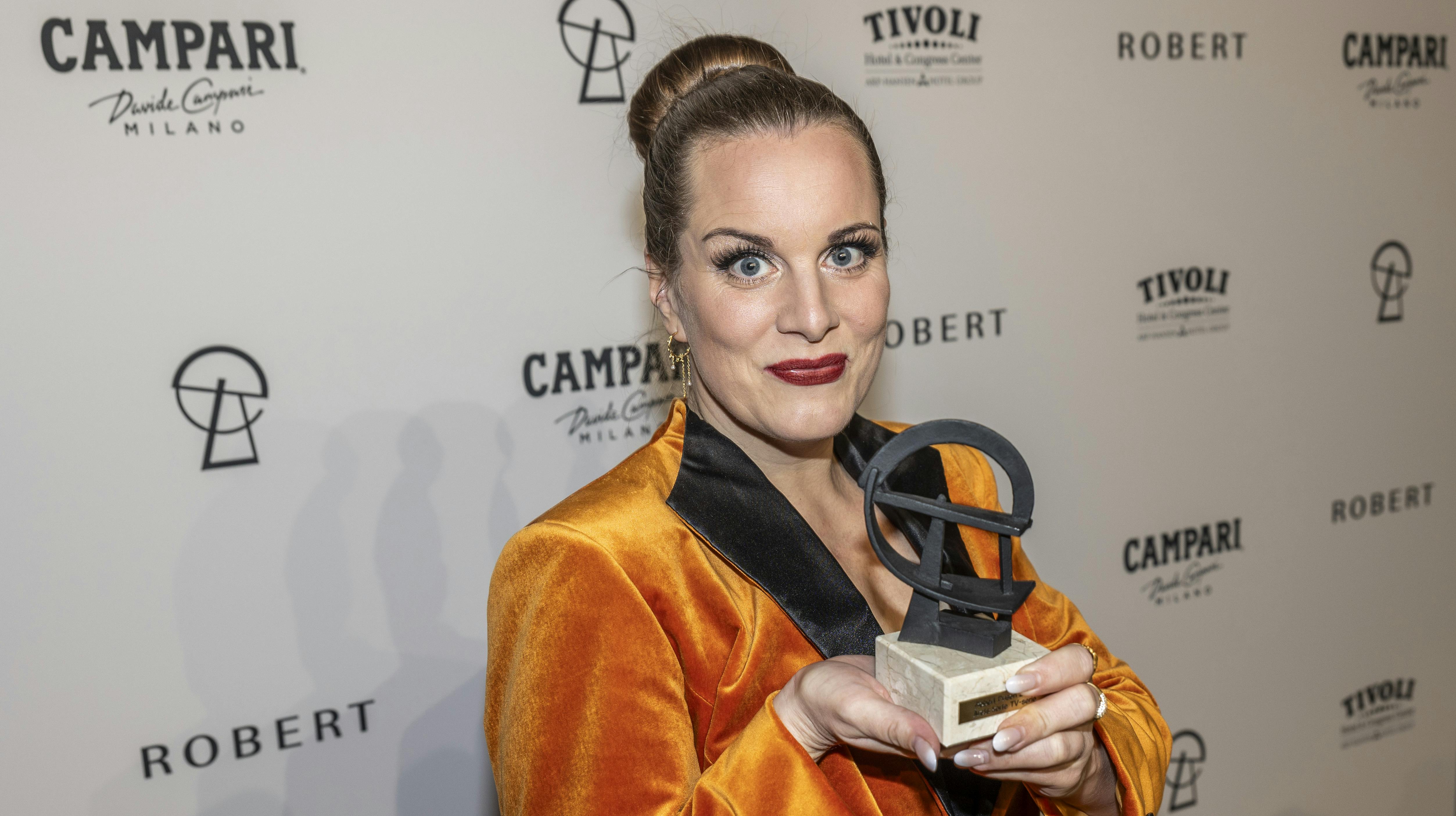 Lise Baastrup var lørdag til stede ved Robert Prisen. Her vandt hun sammen med resten af "Orkesteret 2"-holdet prisen for "Årets korte TV-serie".