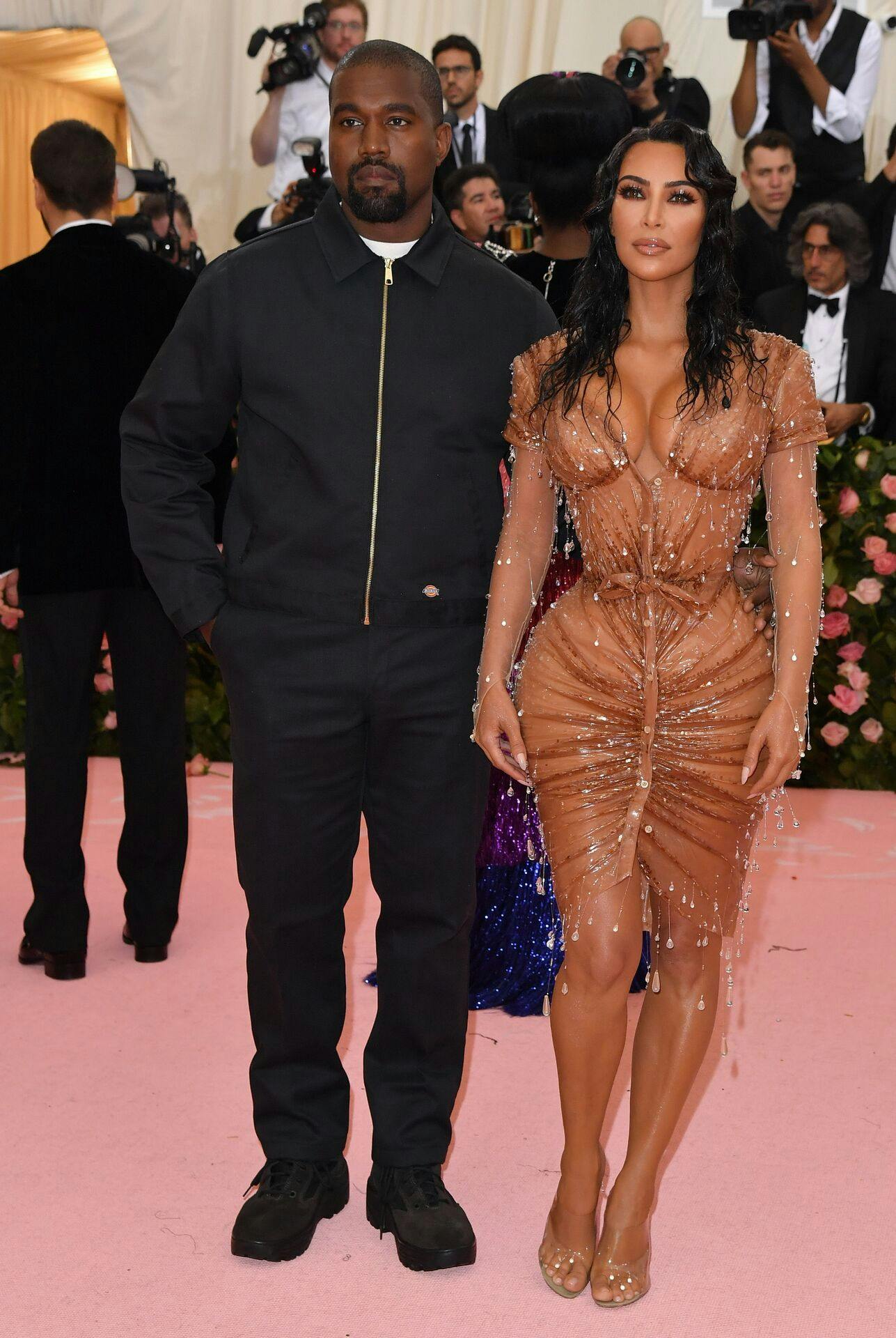 Kim Kardashian and Kanye West arrive for the 2019 Met Gala at the Metropolitan Museum of Art on May 6, 2019, in New York. - The Gala raises money for the Metropolitan Museum of Art's Costume Institute. The Gala's 2019 theme is "Camp: Notes on Fashion" inspired by Susan Sontag's 1964 essay "Notes on Camp". (Photo by ANGELA WEISS / AFP)