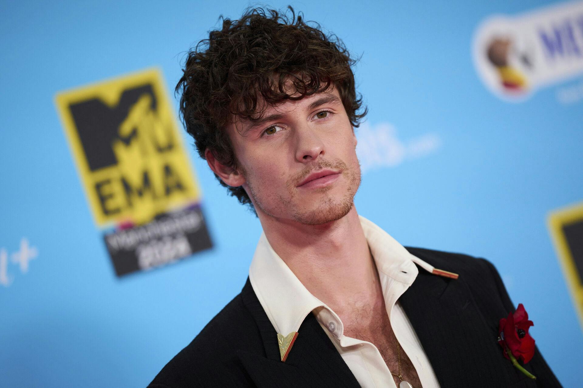 Shawn Mendes poses for photographers upon arrival at the MTV European Music Awards 2024 in Manchester, England, Sunday, Nov. 10, 2024. (Scott A Garfitt/Invision/AP)