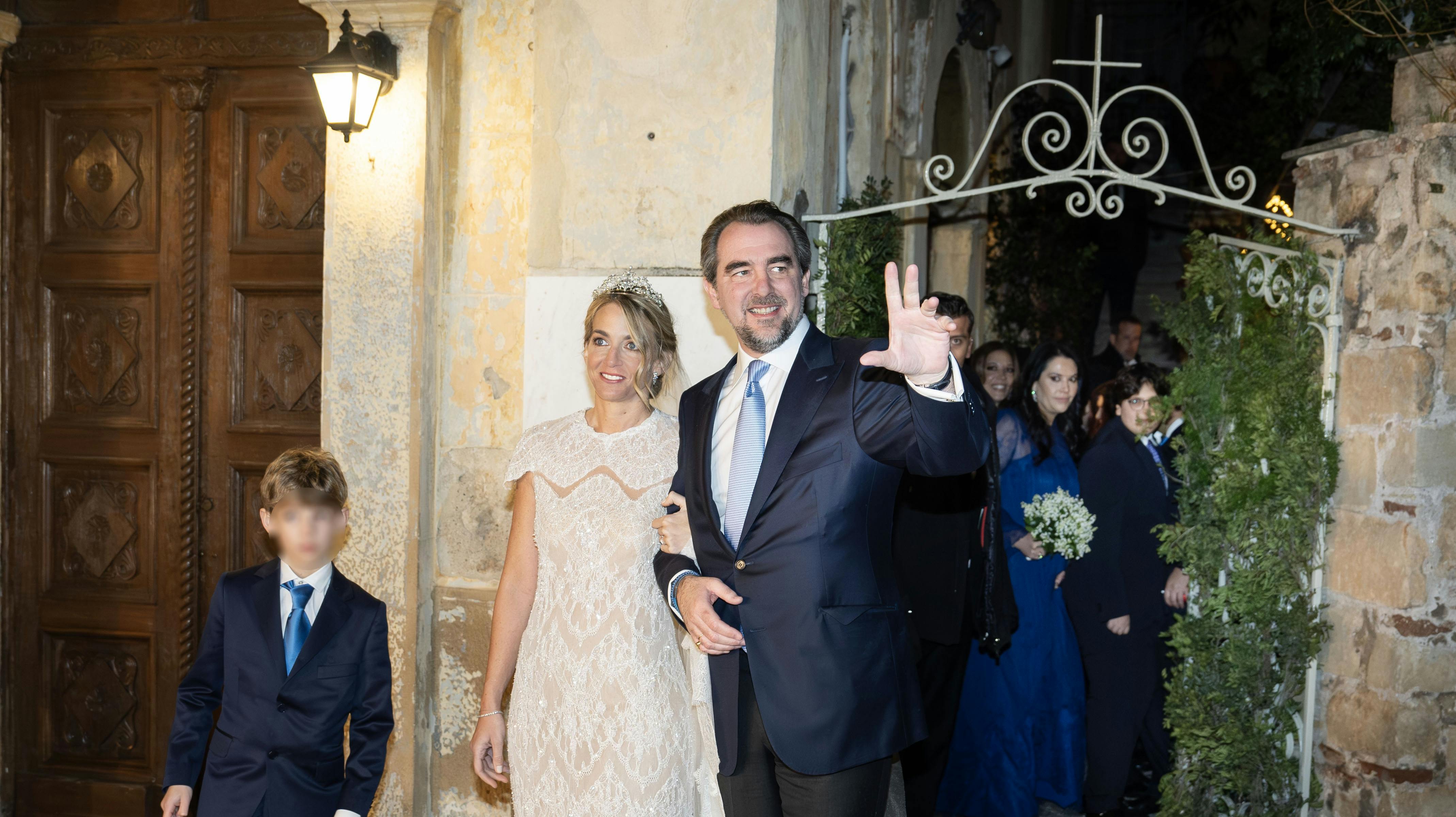 Nikolaos de Greece og Chrysi Vardinogianni så ud til at have den perfekte fredag aften i Athen. Det understreger nye billeder fra det græske kongehus også.