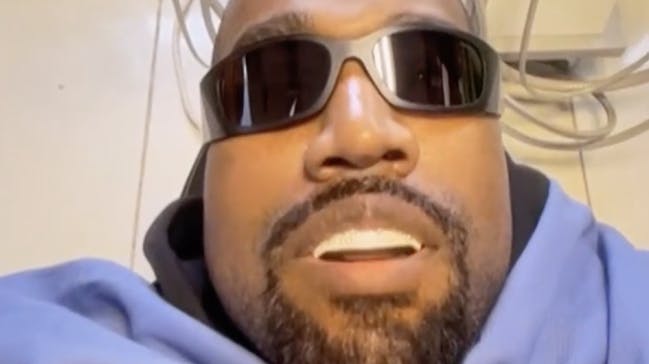 Kanye West i sin Super Bowl-reklame.