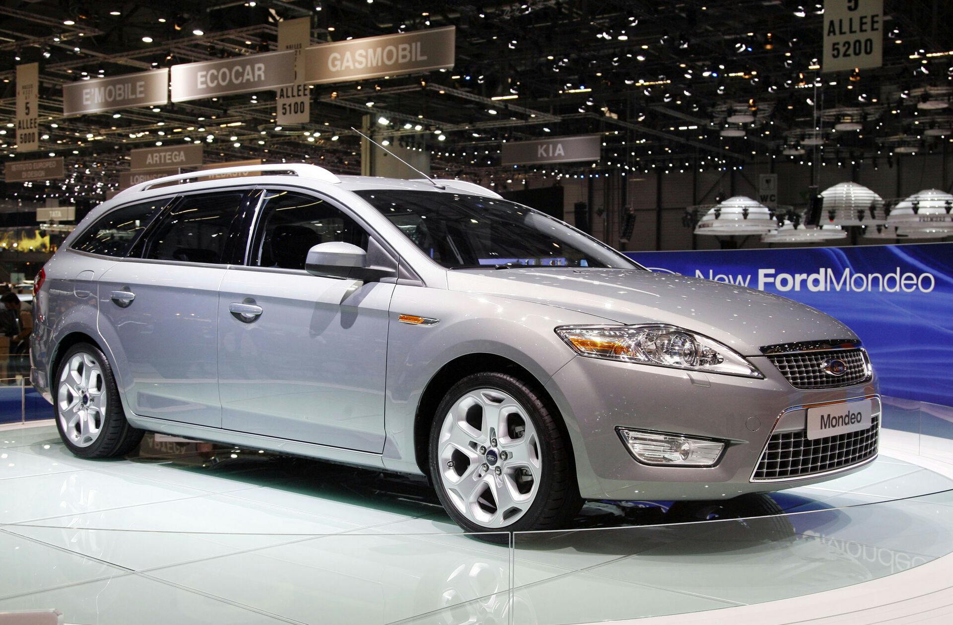 The new Ford Mondeo is presented at the Geneva Motor Show in Geneva, Switzerland, Tuesday, 06 March 2007. The trade show running from 8 to 18 March presents the latest developments of the automobile industry. Photo by: Uli Deck/picture-alliance/dpa/AP Images