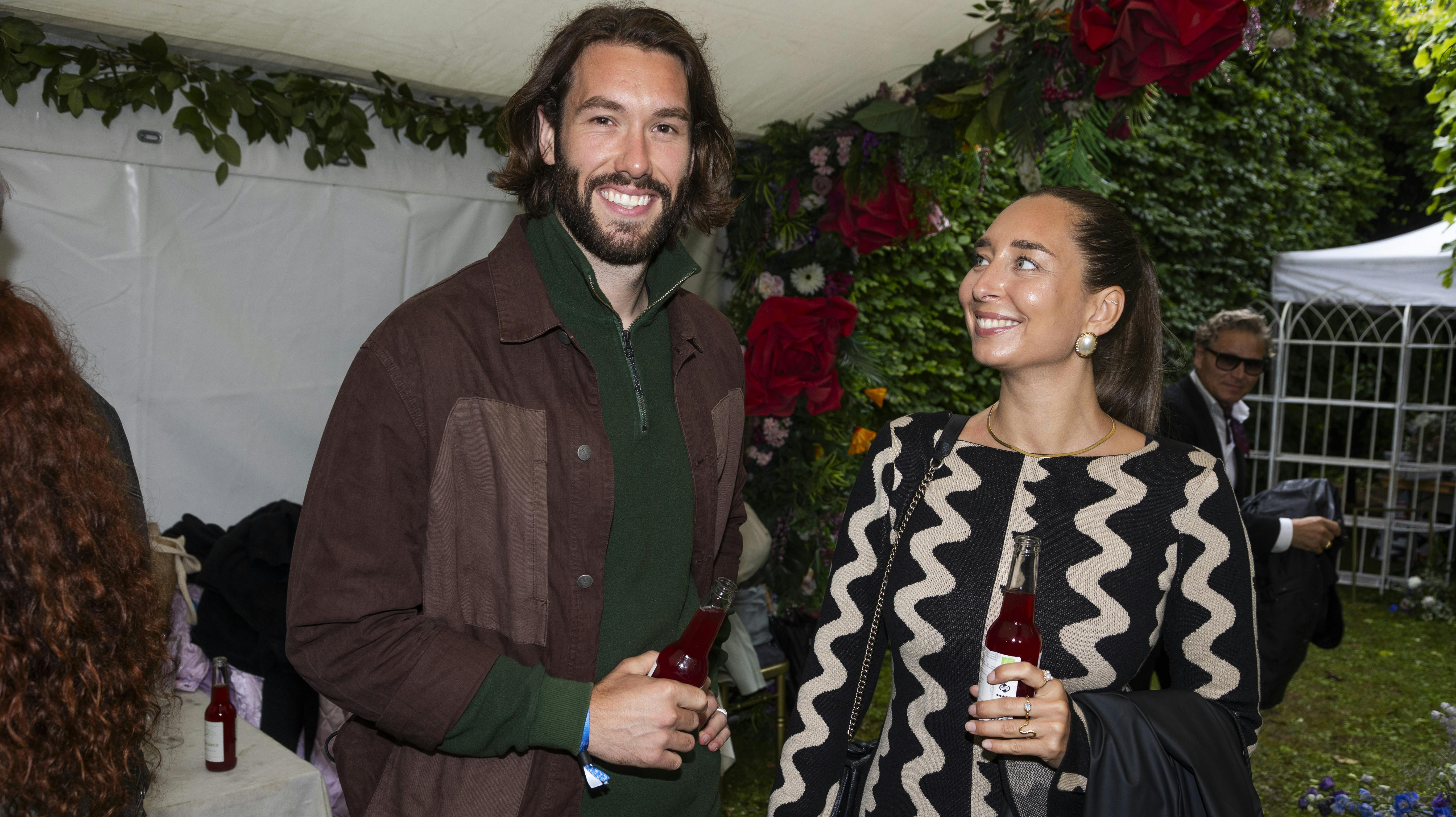 Philip Berg og Frederikke Victoria er kærester endnu en gang. 
