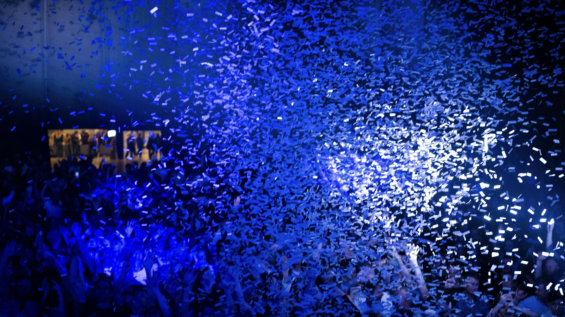 Den midaldrende musiker er et stort navn på den danske scene, hvor han har underholdt befolkningen fra i årtier. Nu skal han for retten.