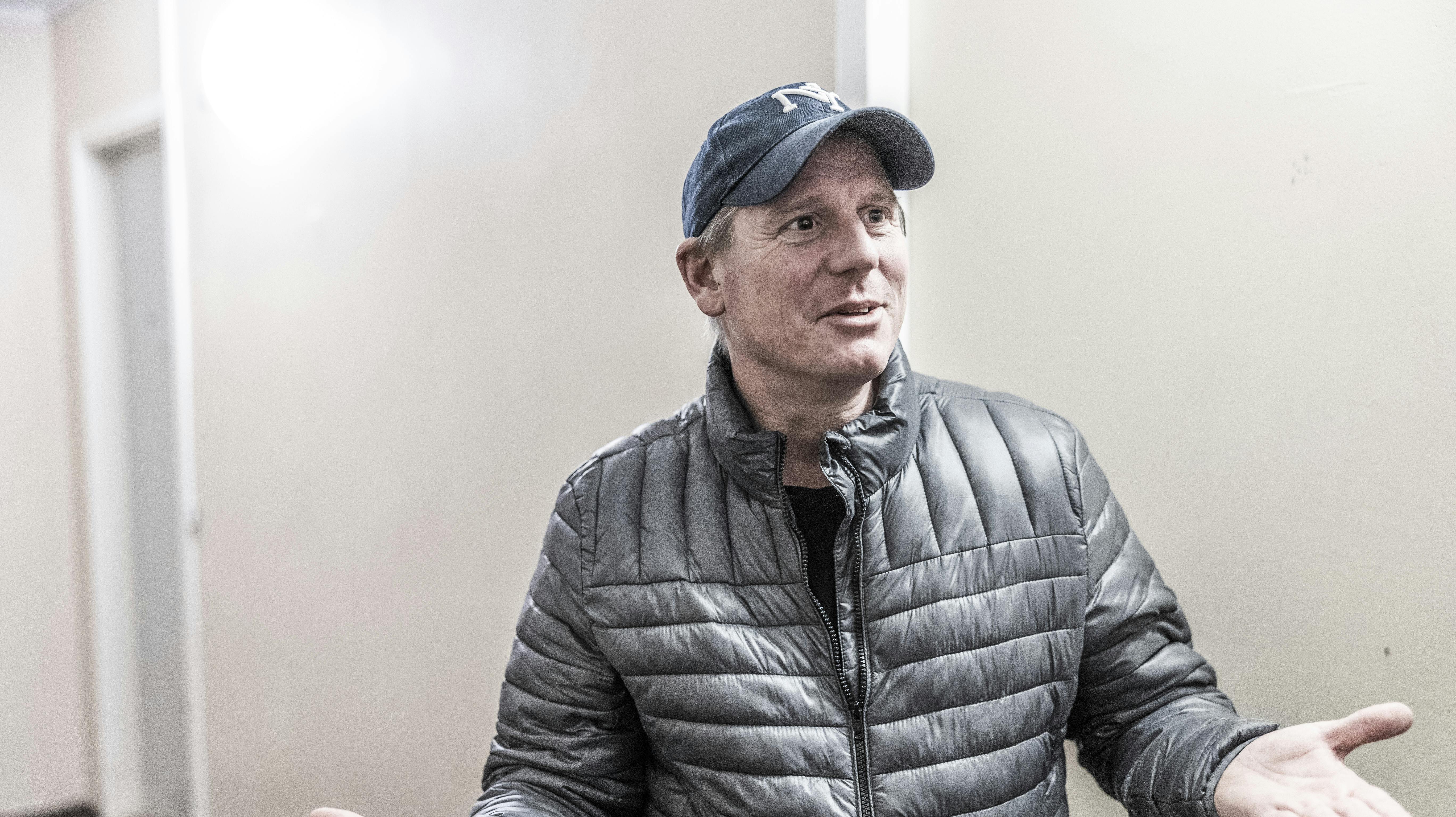 Robert Hansen - opgangen hvor han bor på Frb.