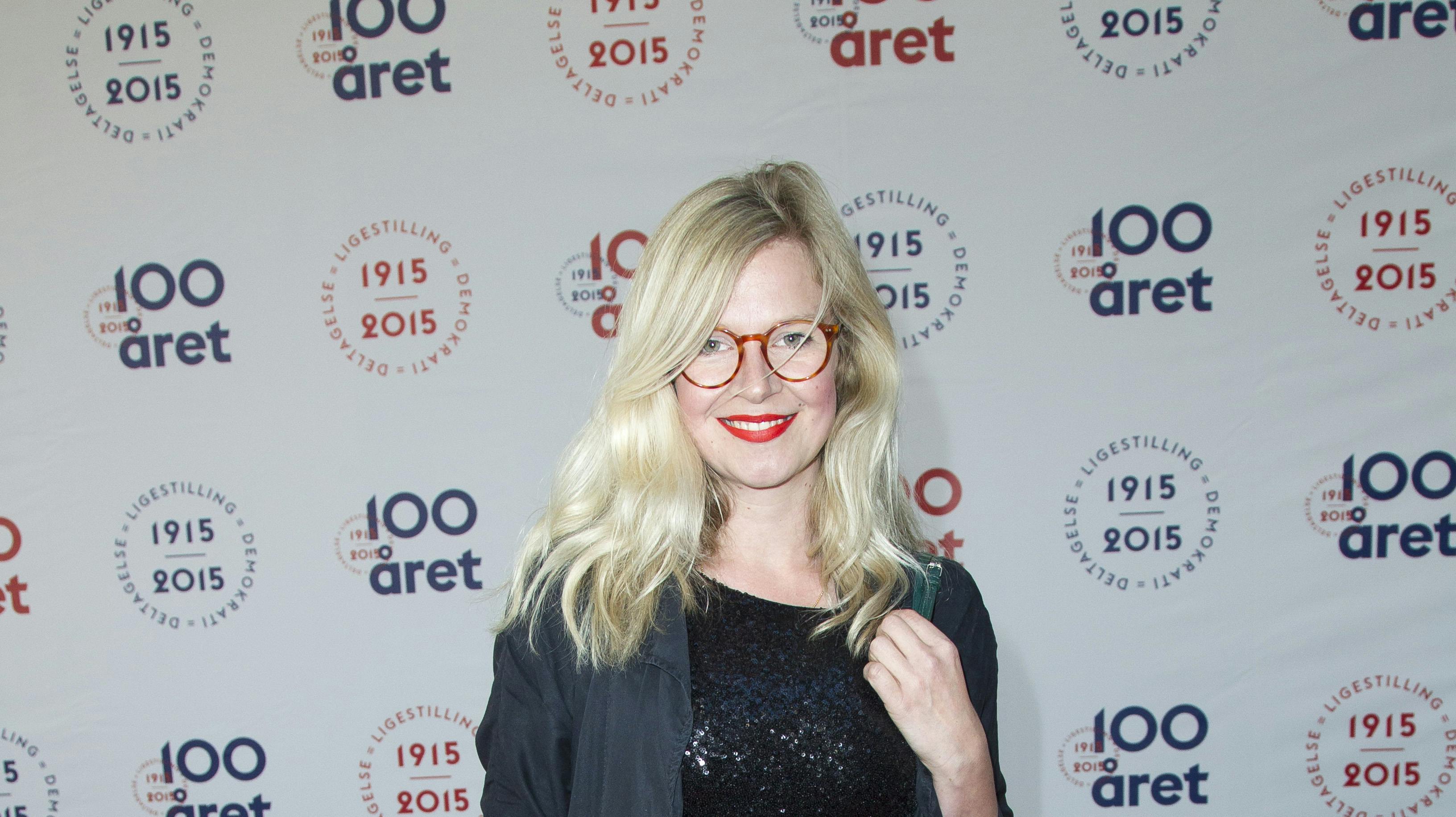 Sisse Sejr-Nørgaard var ikke alene om den digitale chikane, men det var hendes skyld, den skete, siger hun.