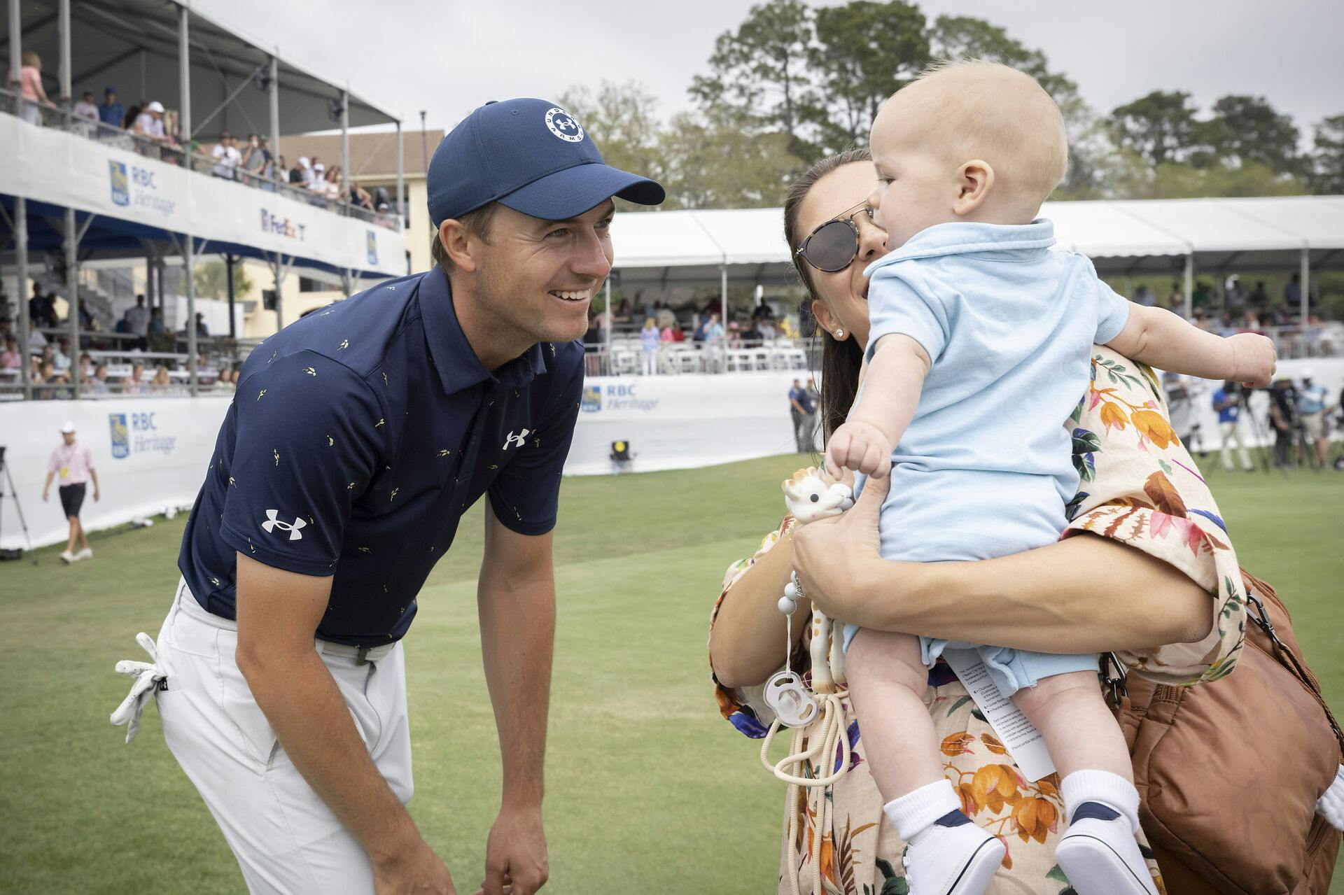 Jordan Spieth og hustruen Annie Verret skal være forældre for tredje gang. Det afslører golfstjernen i podcasten "The Smylie Show".