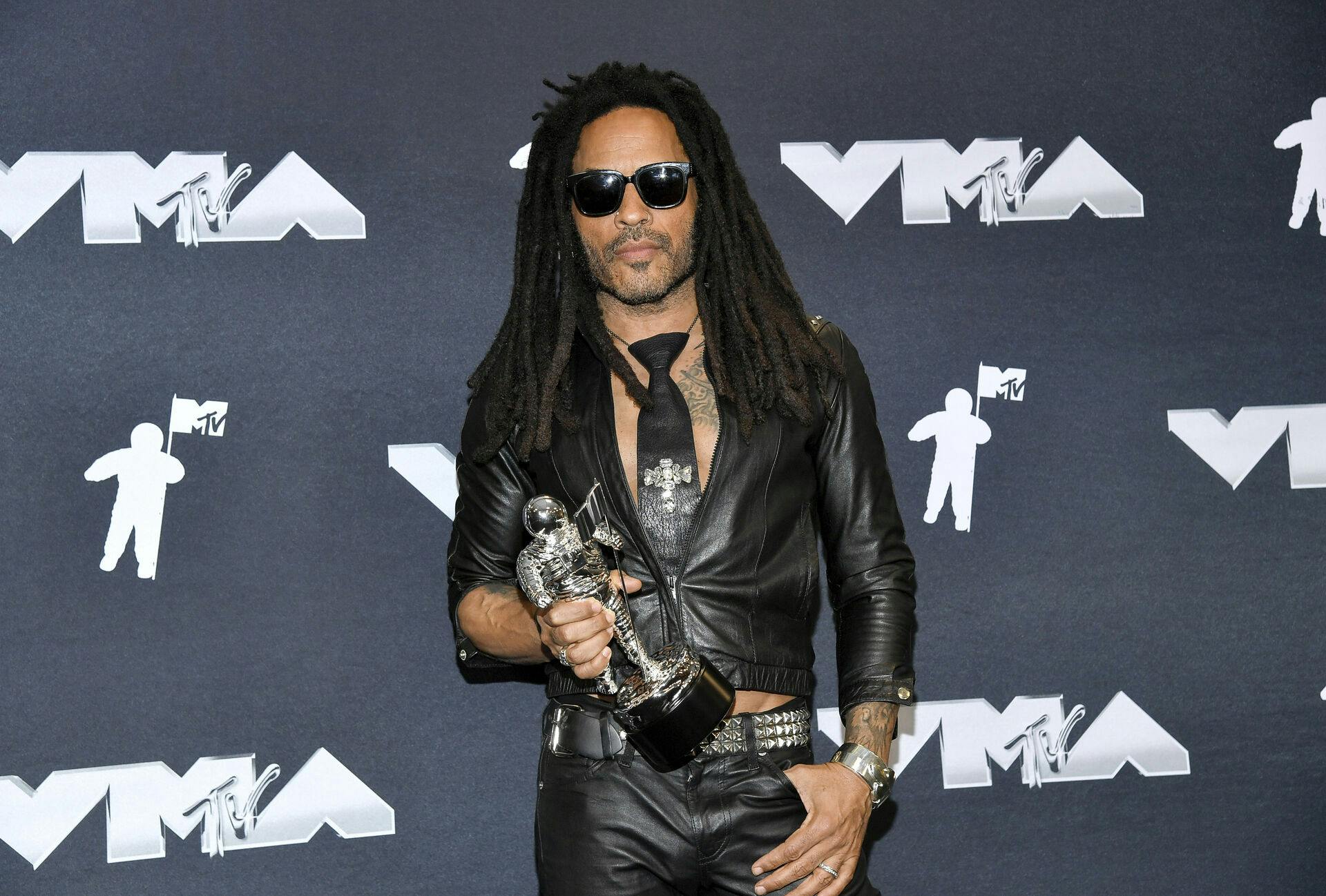 Lenny Kravitz savner ikke en livspartner.