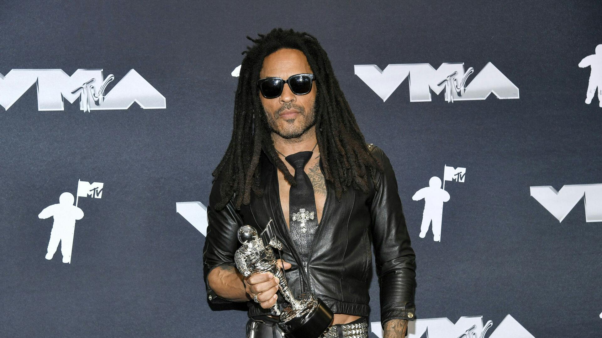 Lenny Kravitz savner ikke en livspartner.