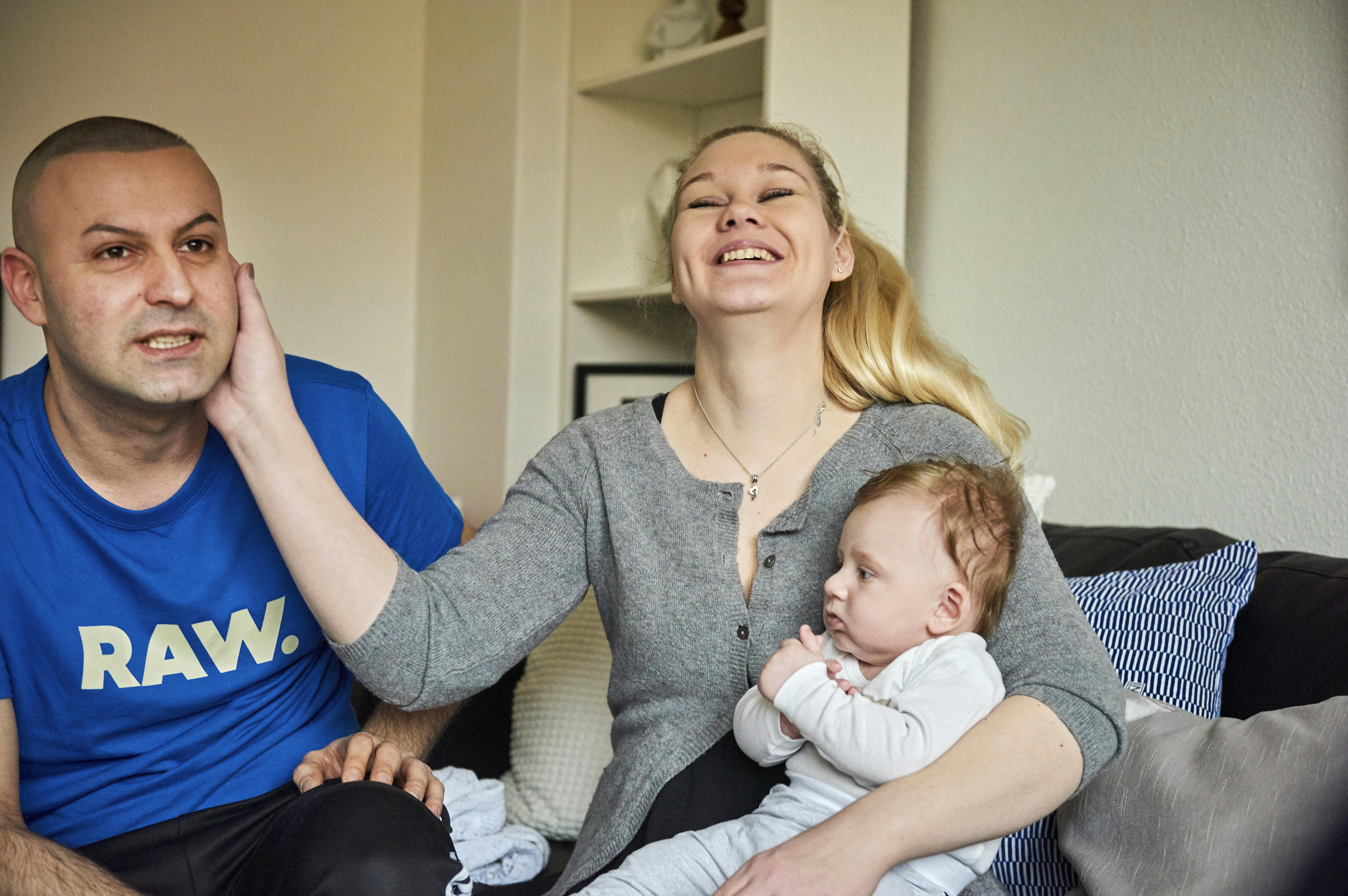 Kia Sødergreen og Walid 'Knaldperlen' Bechara med sønnen Marcus. 