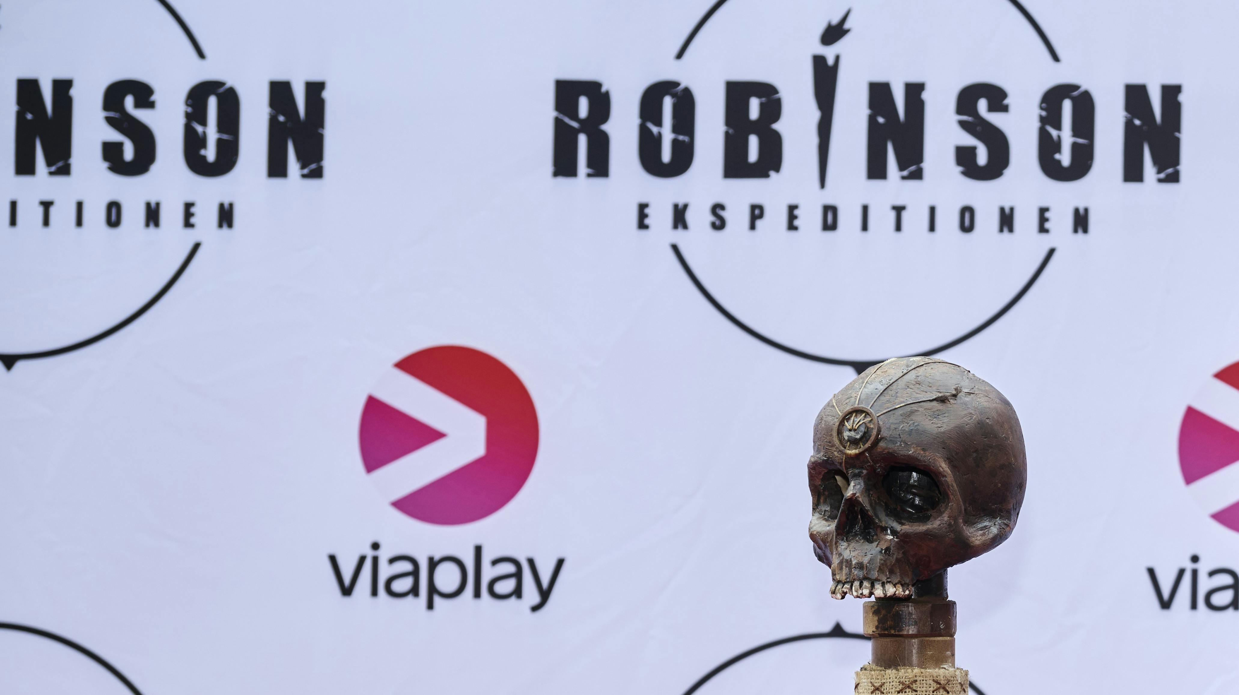 En tidligere deltager i det populære TV3-program "Robinson Ekspeditionen" er kommet i problemer med loven.