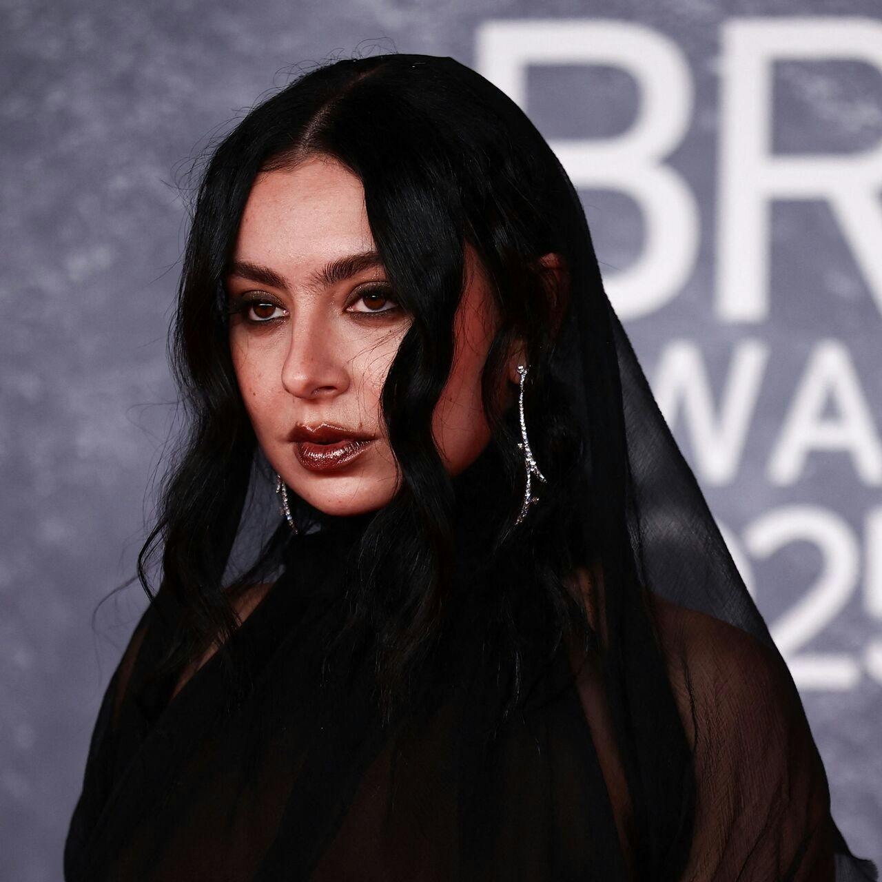 Charli XCX stjal showet til lørdagens BRIT Awards 2025.