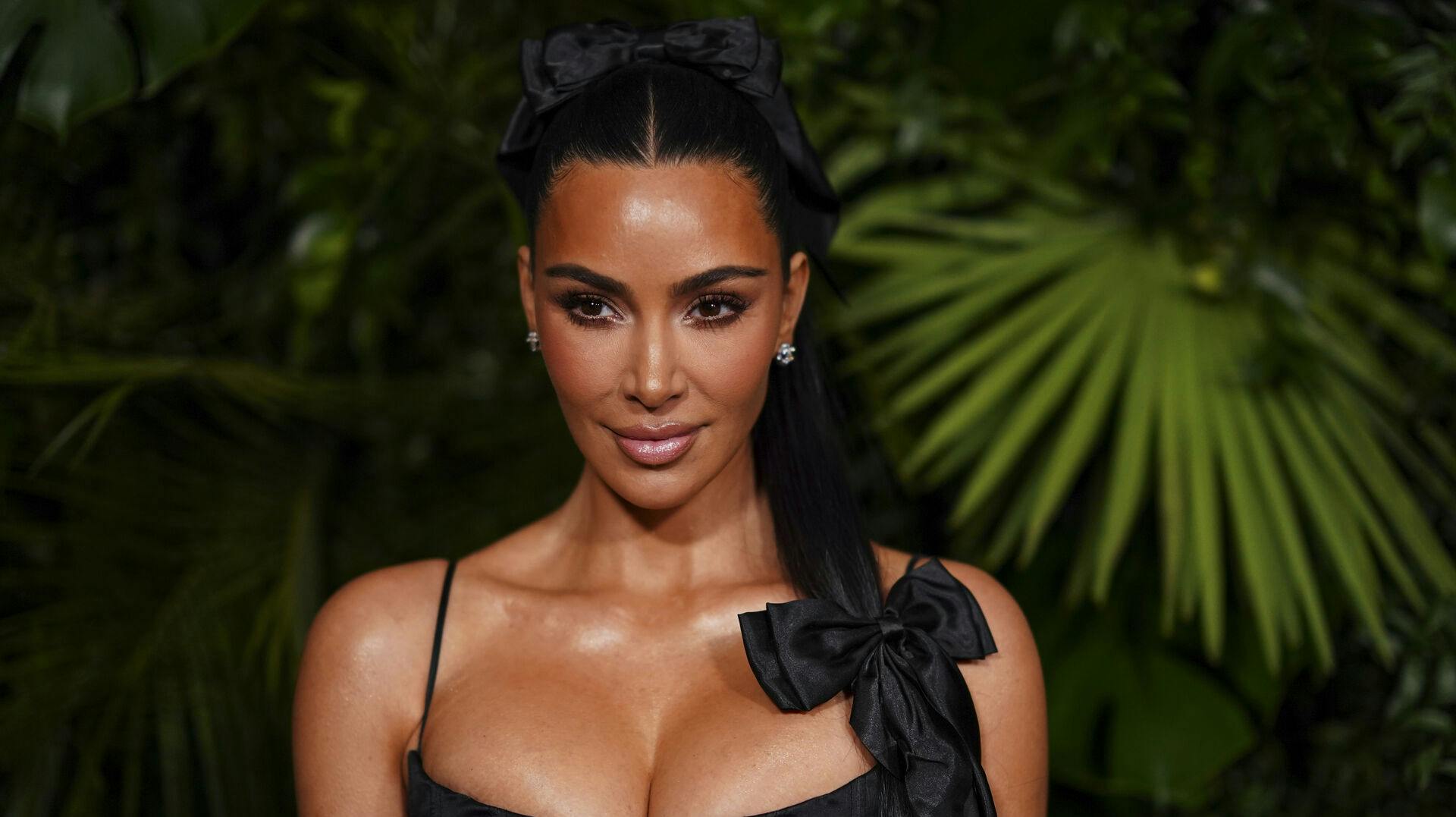 Kim Kardashian og Balenciaga har haft et tæt samarbejde i årevis.