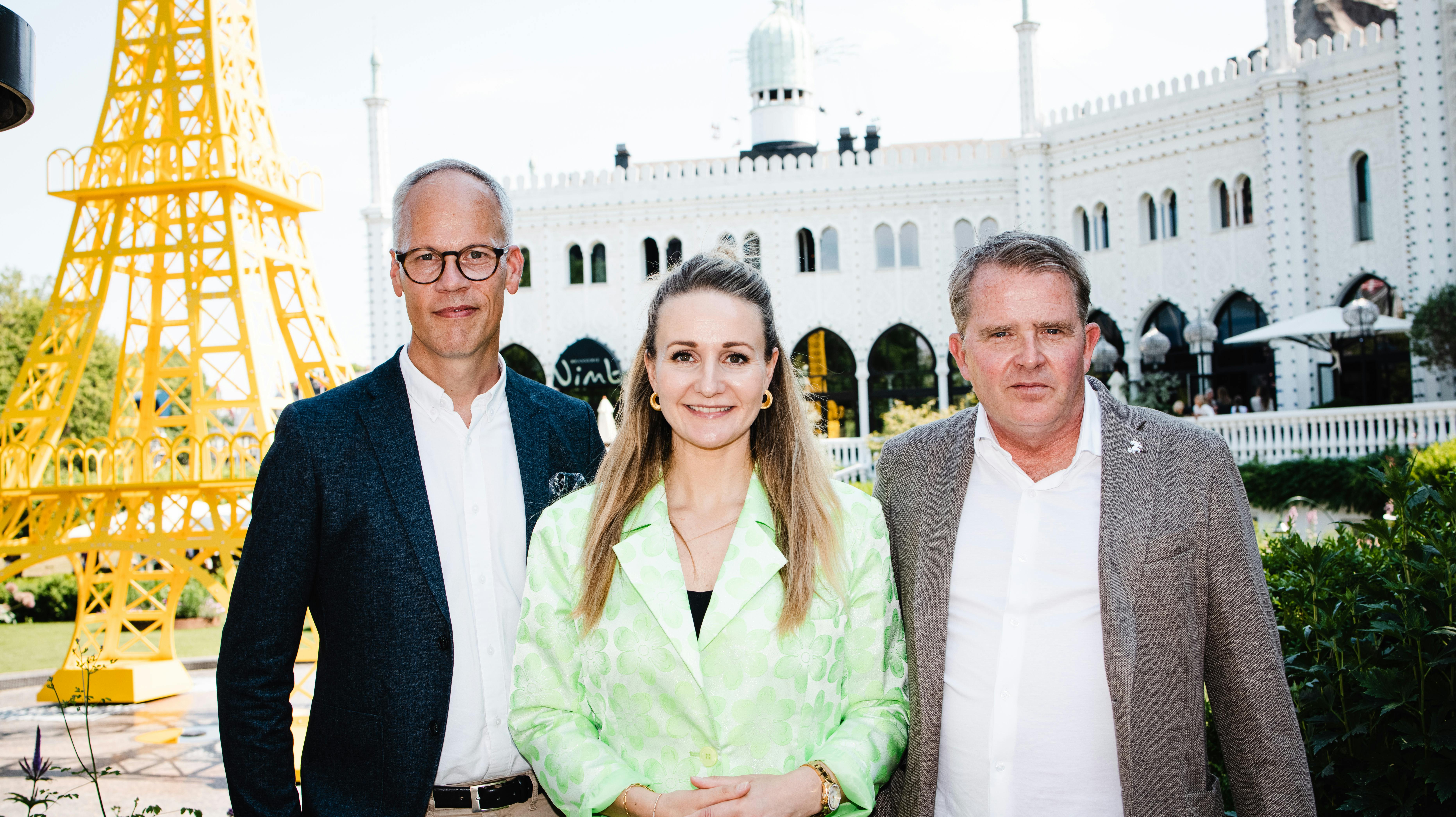 Den erfarne vært Stine Bjerre Mortensen får selskab af Dennis Ritter og Rolf Sørensen på "AftenTour", hvor hun vil guide seerne gennem dagens etaper, analyser og de største øjeblikke fra Tour de France.