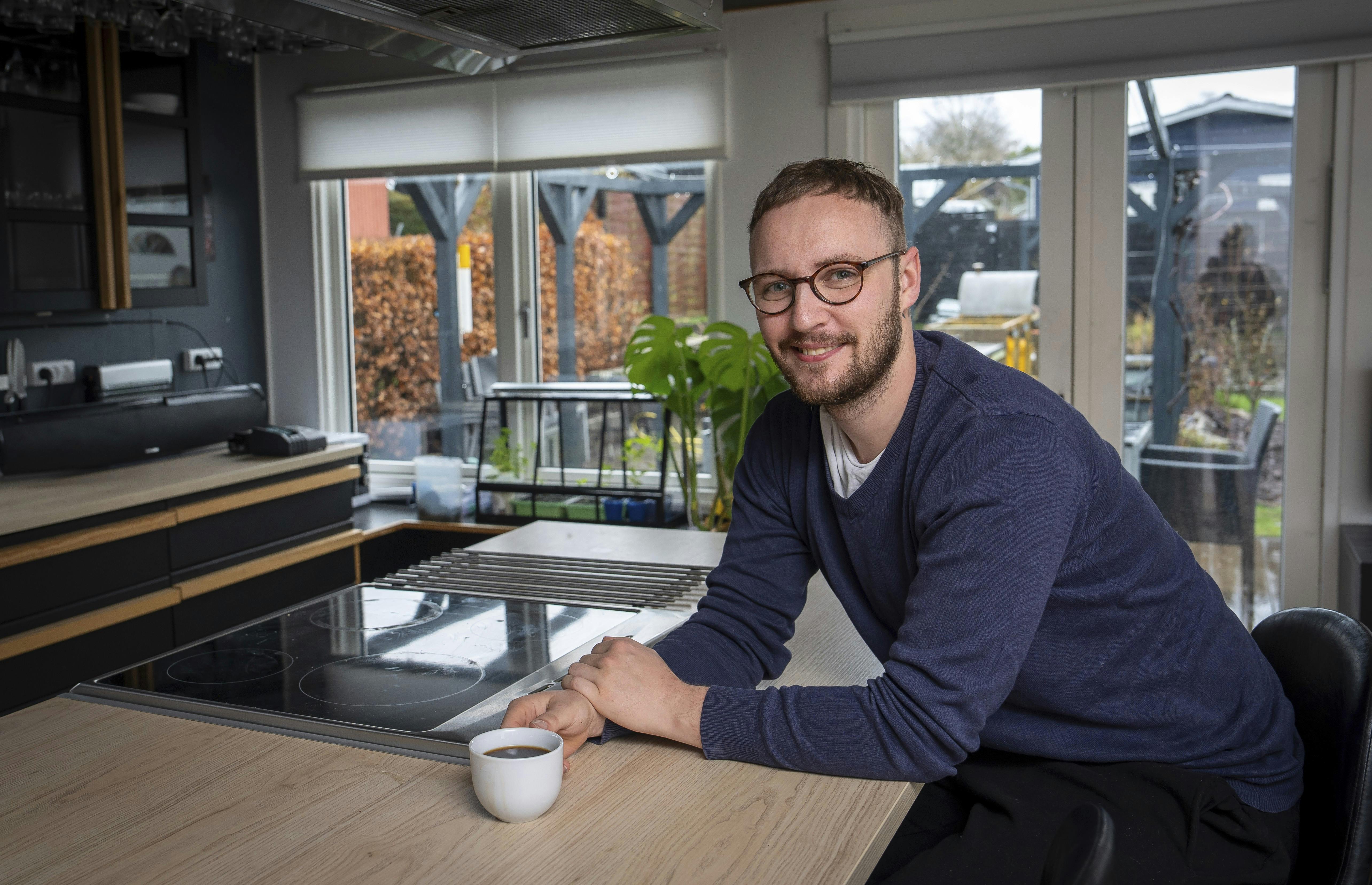 Tobias drømmer stadig om at finde kærligheden.