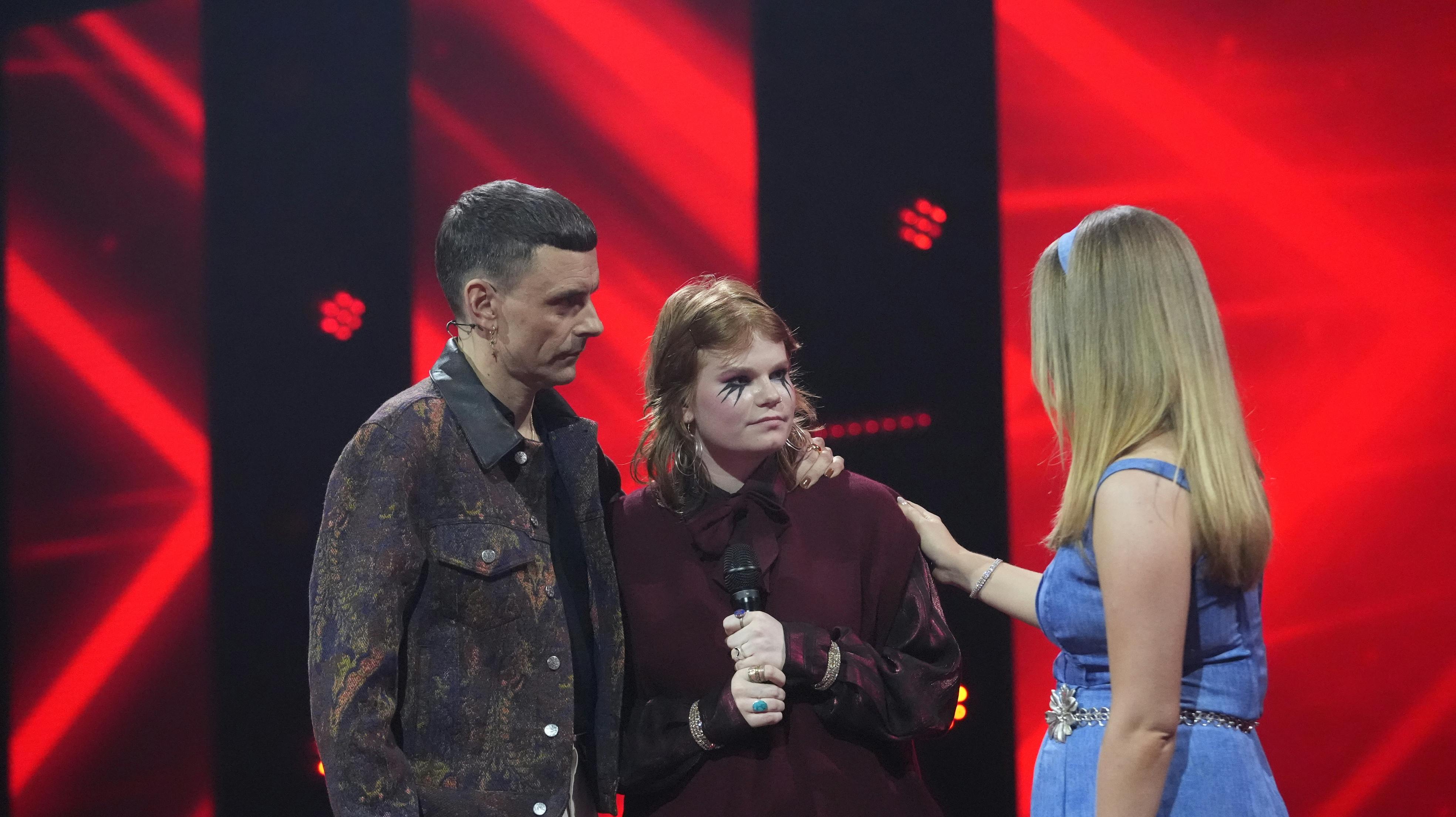 HVA SÅ ASTA er ude af "X FACTOR".