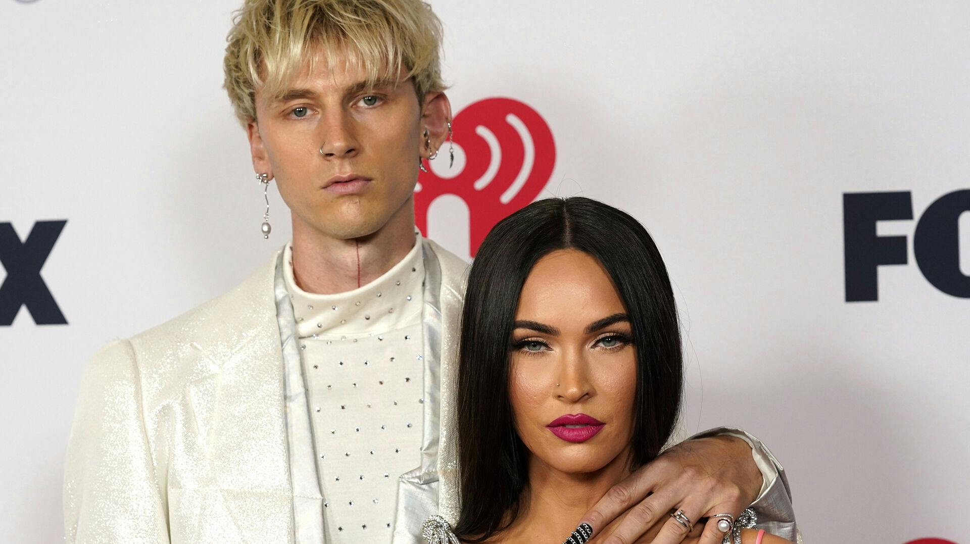 Megan Fox og Machine Gun Kelly er blevet forældre