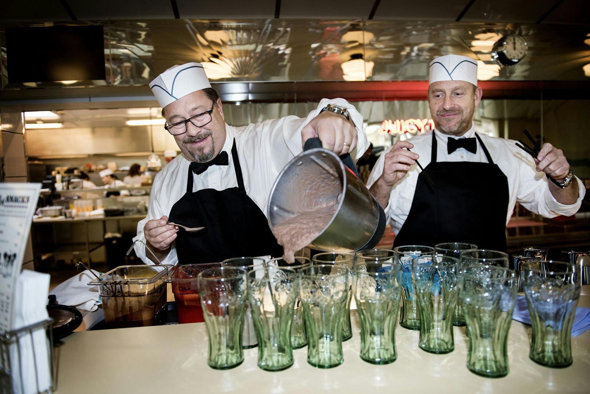 Brødrene James og Adam Price lukkede deres restaurant i Rosenborggade efter 12 år. 