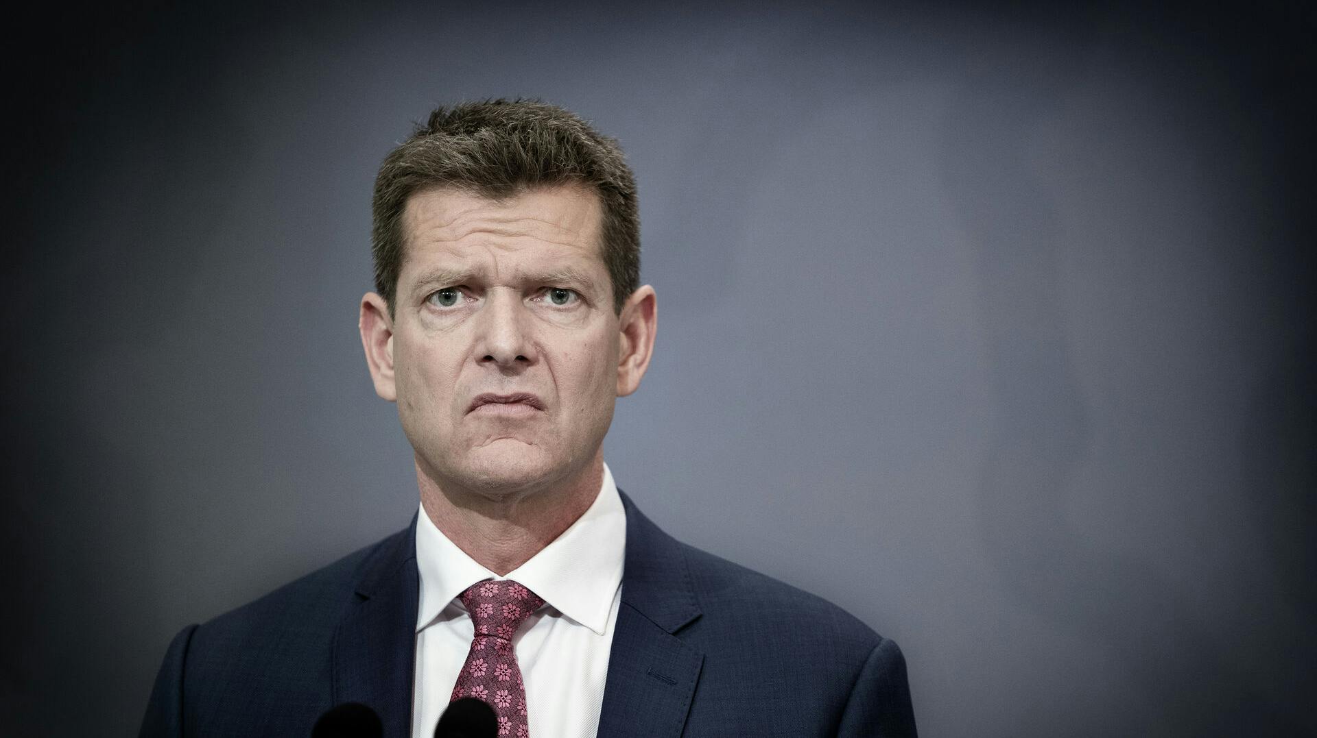 For fem år siden blev han med ét hele Danmarks darling – i dag forsøger Søren Brostrøm at leve et mere anonymt liv i Schweiz