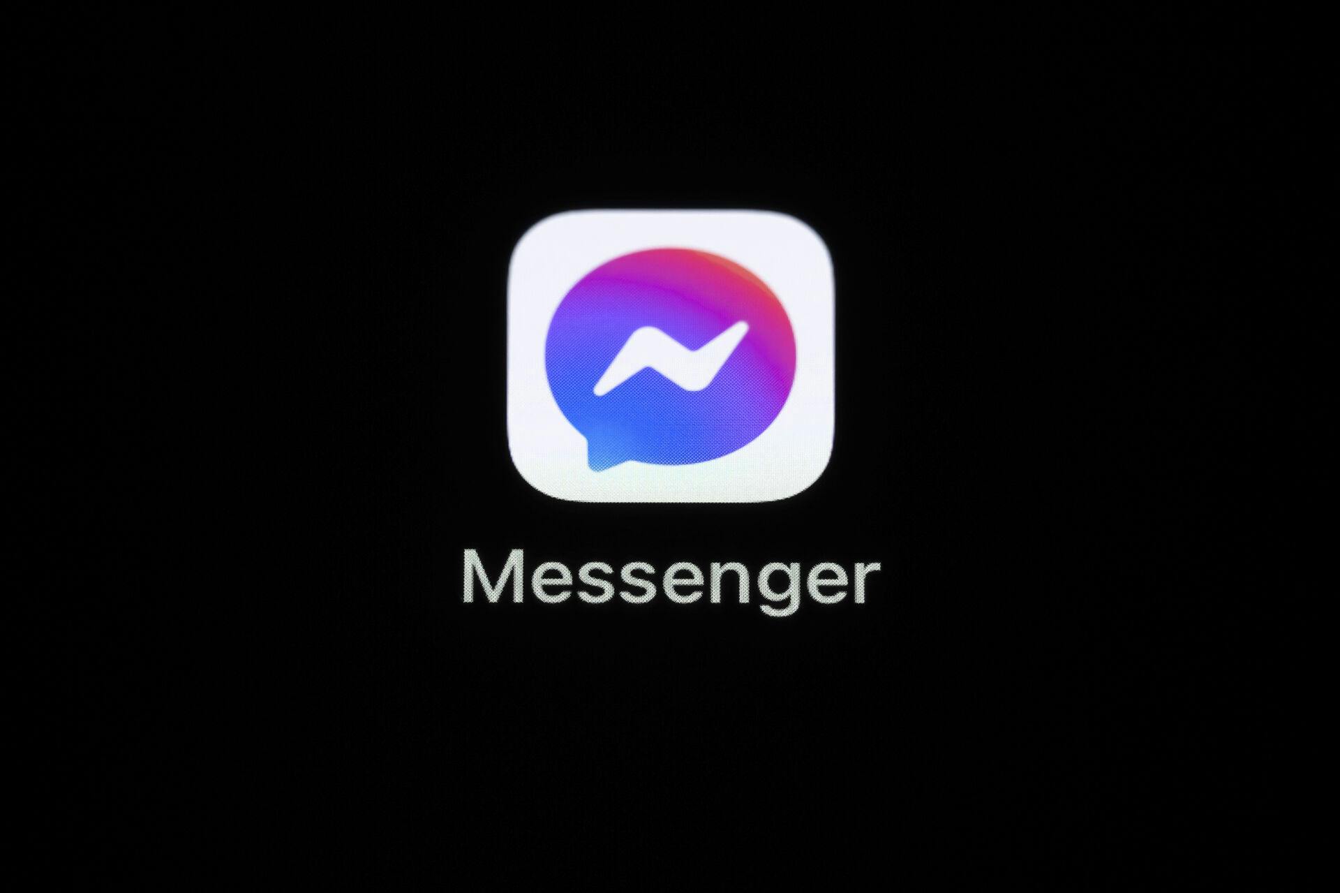 Sexbillederne blev sendt på beskedtjenesten Messenger.