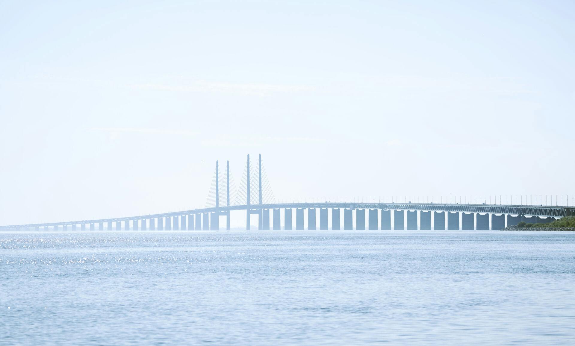 Øresundsbroen vil være lukket for togtrafik i weekenden. Det skyldes vedligeholdelsesarbejde på strækningen.