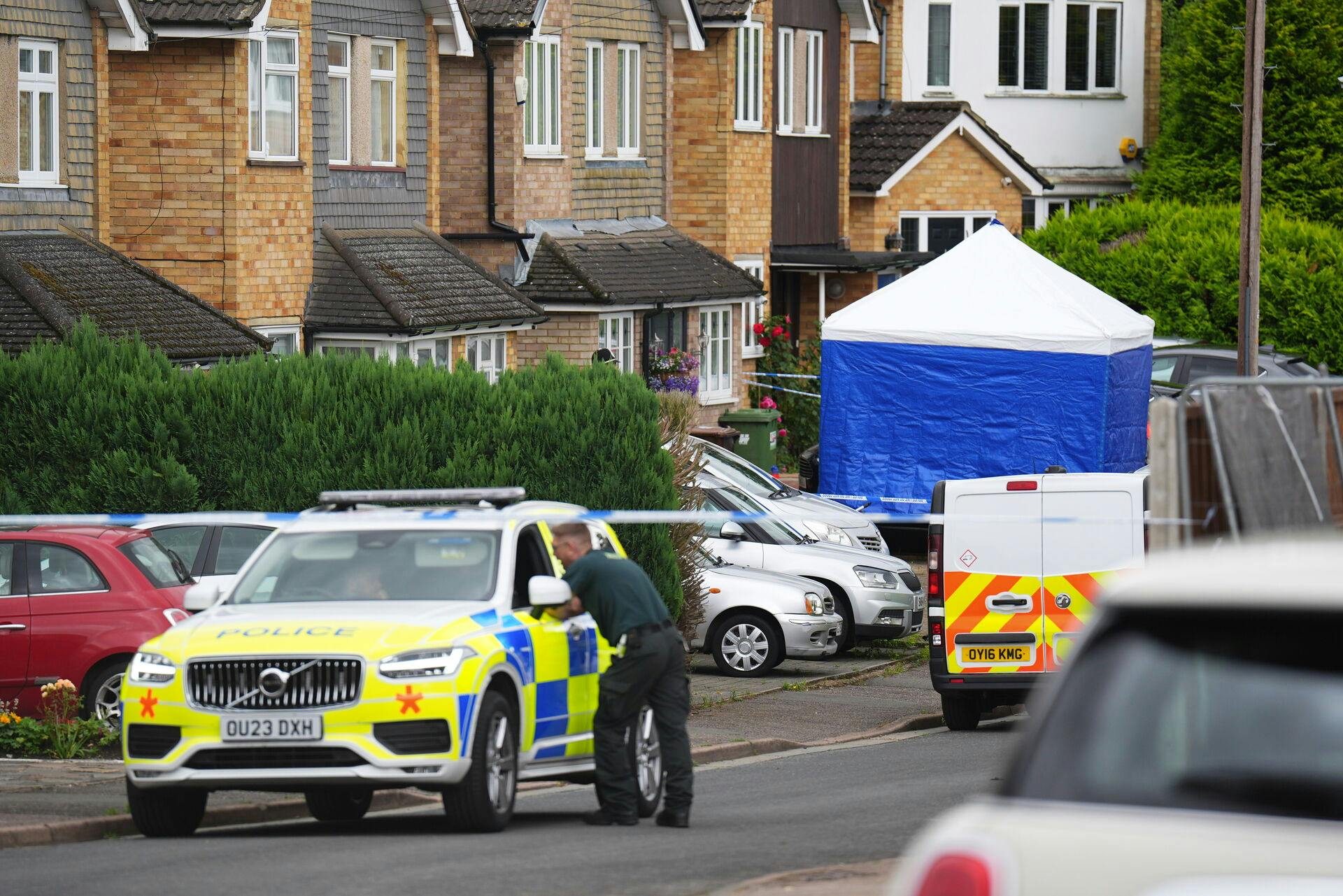 Police at the scene in Ashlyn Close, Bushey, Hertfordshire, where three women, who police believe to be related, were found with serious injuries and died at the scene a short time after police and paramedics were called just before 7pm on Tuesday. A manhunt has been launched for Kyle Clifford, 26, from Enfield, north London, who is wanted by detectives investigating the murders of the three women. Picture date: Wednesday July 10, 2024.