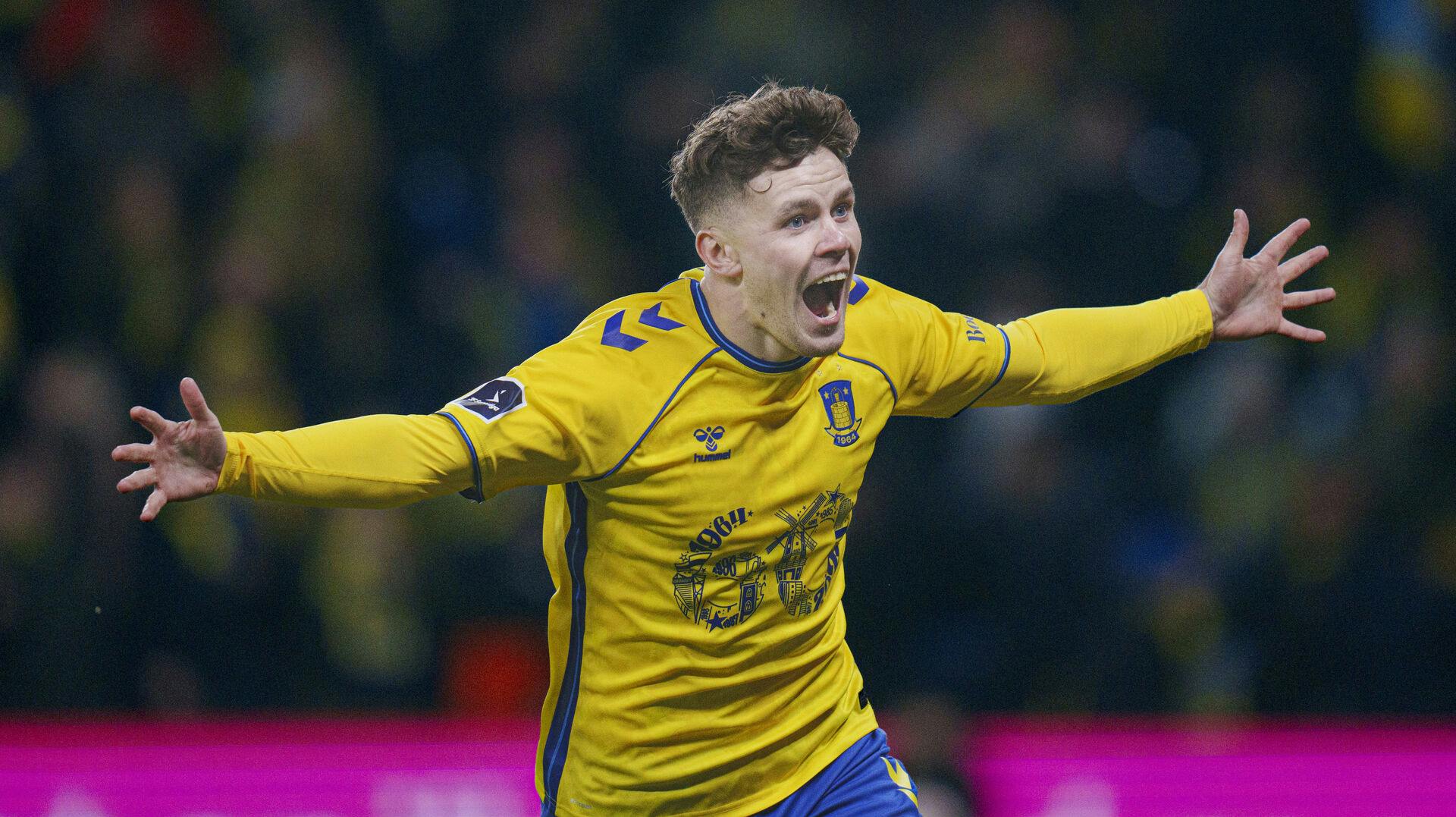 Mathias Kvistgaarden kommer ikke på banen i dagens Superligakamp.