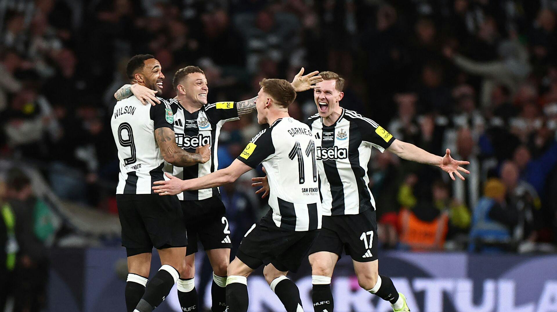 For første gang siden 1969 har Newcastle United vundet et trofæ. Det sker efter søndagens sejr over Liverpool i Liga Cup-finalen.