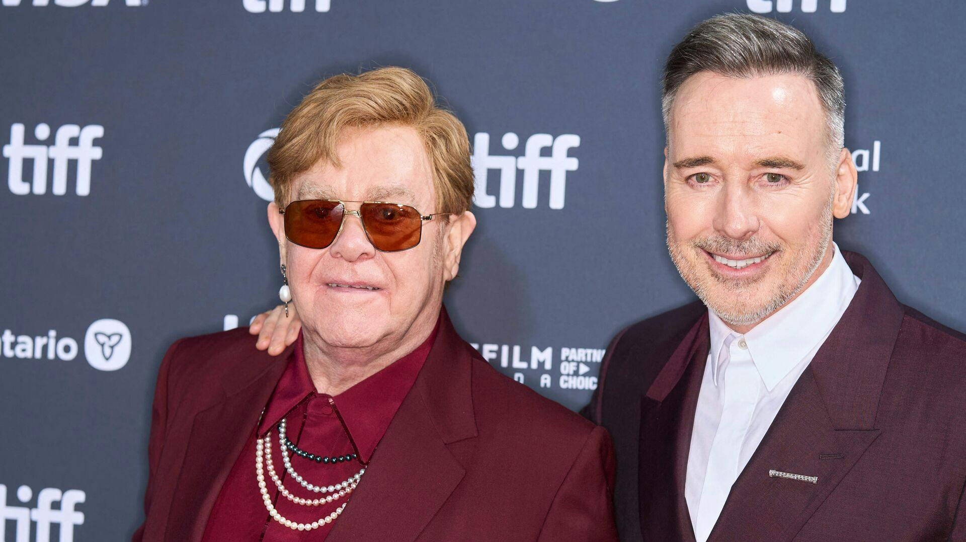 Elton John og ægtemanden David Furnish.
