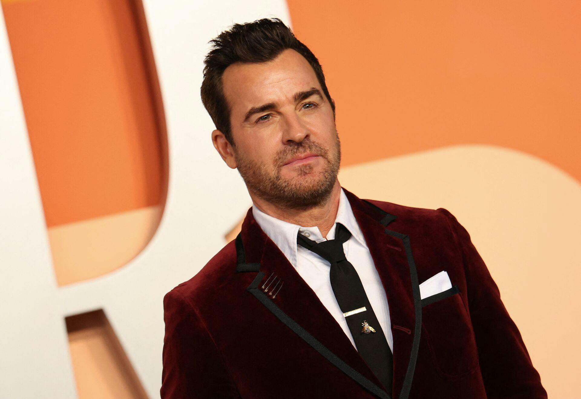 Den amerikanske skuespiller Justin Theroux er blevet gift.