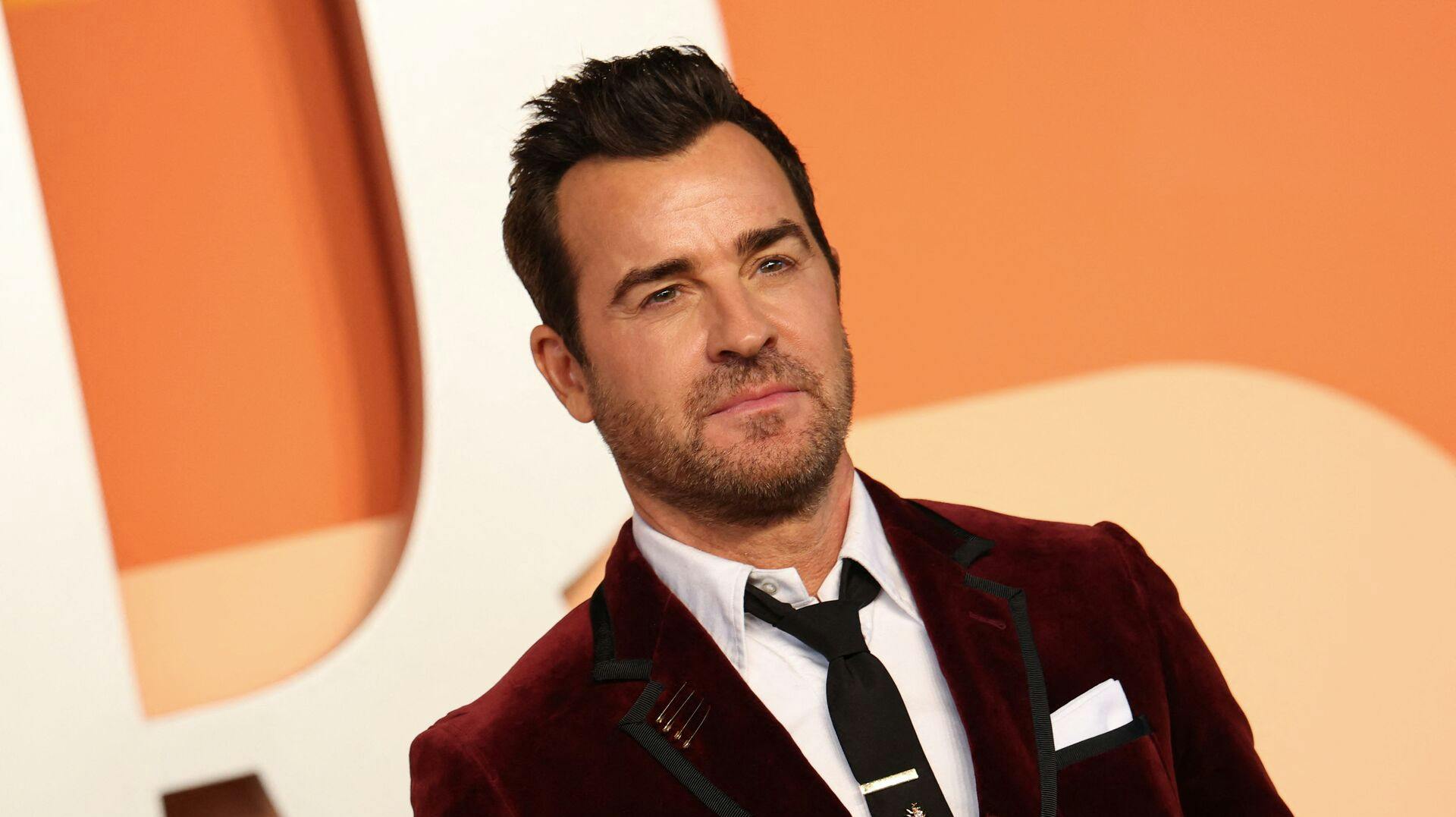 Den amerikanske skuespiller Justin Theroux er blevet gift.